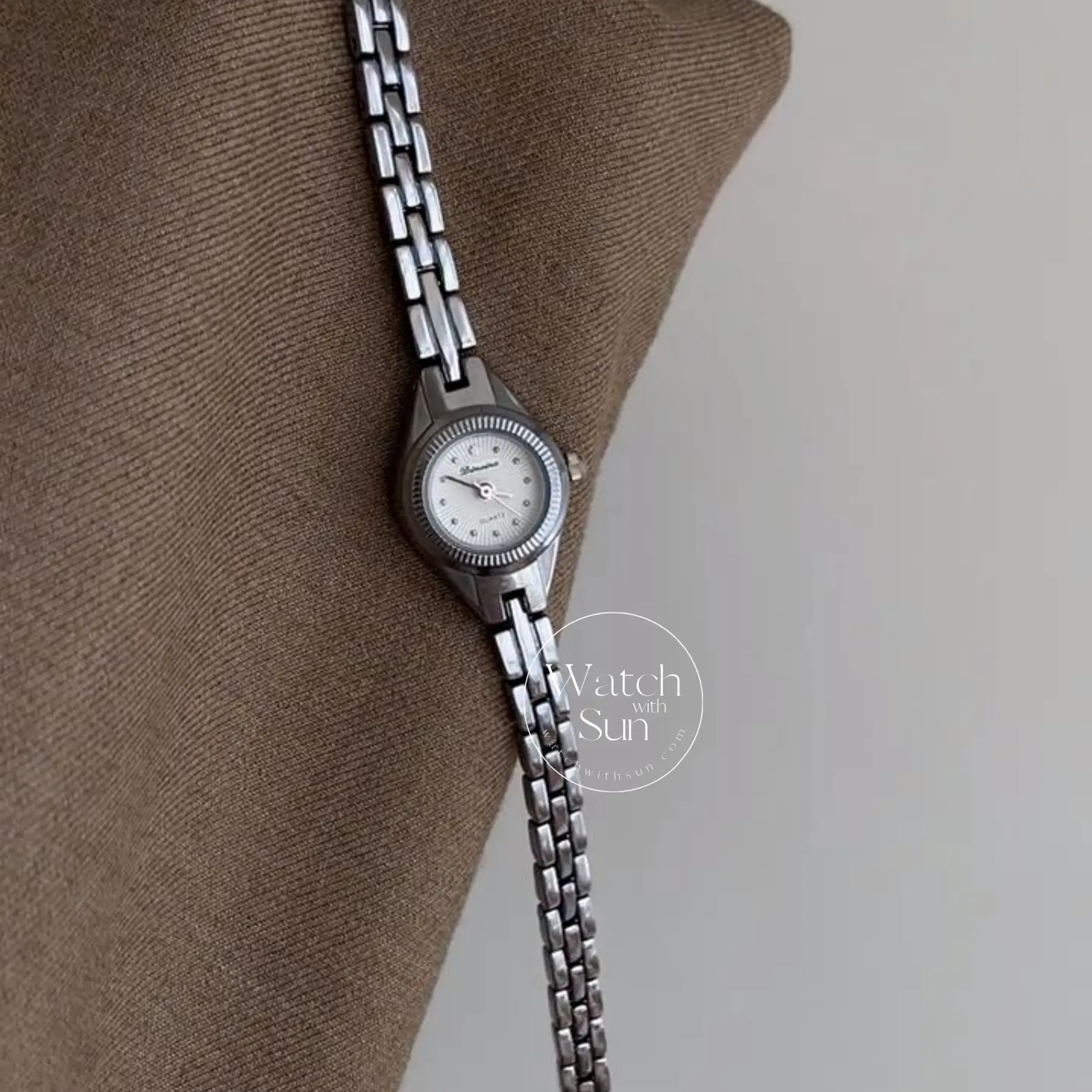 Small Face Slim Link Bracelet Watch