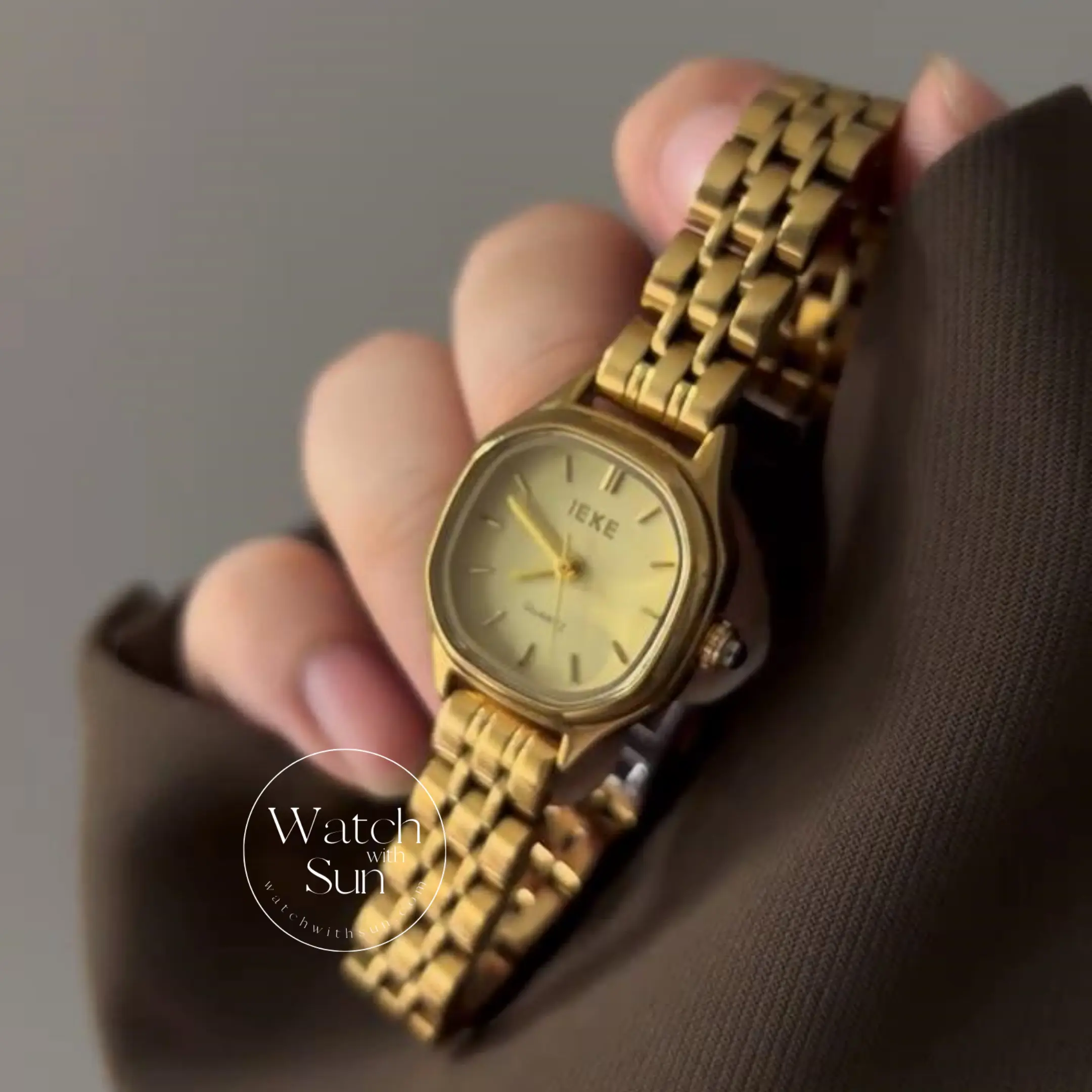 Women's Gold Watch Square Dial Minimalist Watch