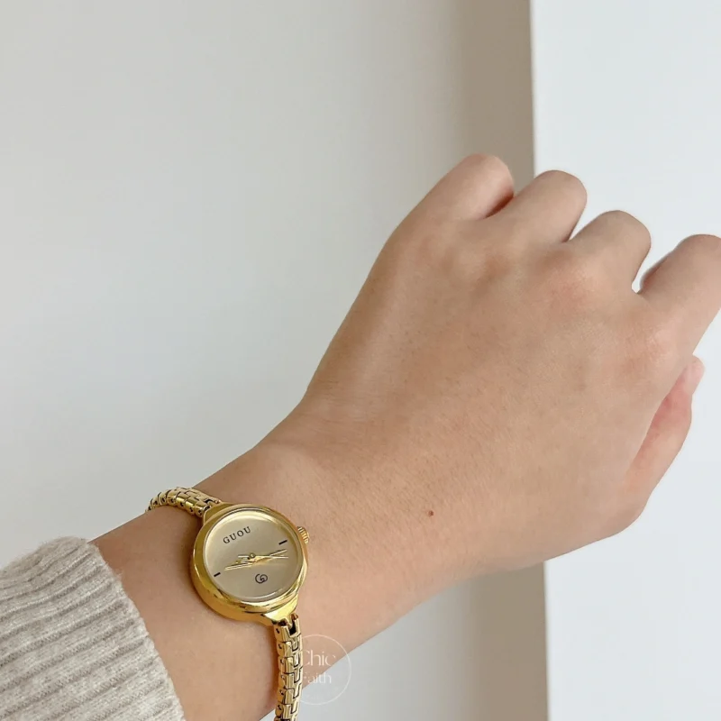 Chic Gold Round Face Ladies Watch Dainty Thin Bracelet Watch for Women