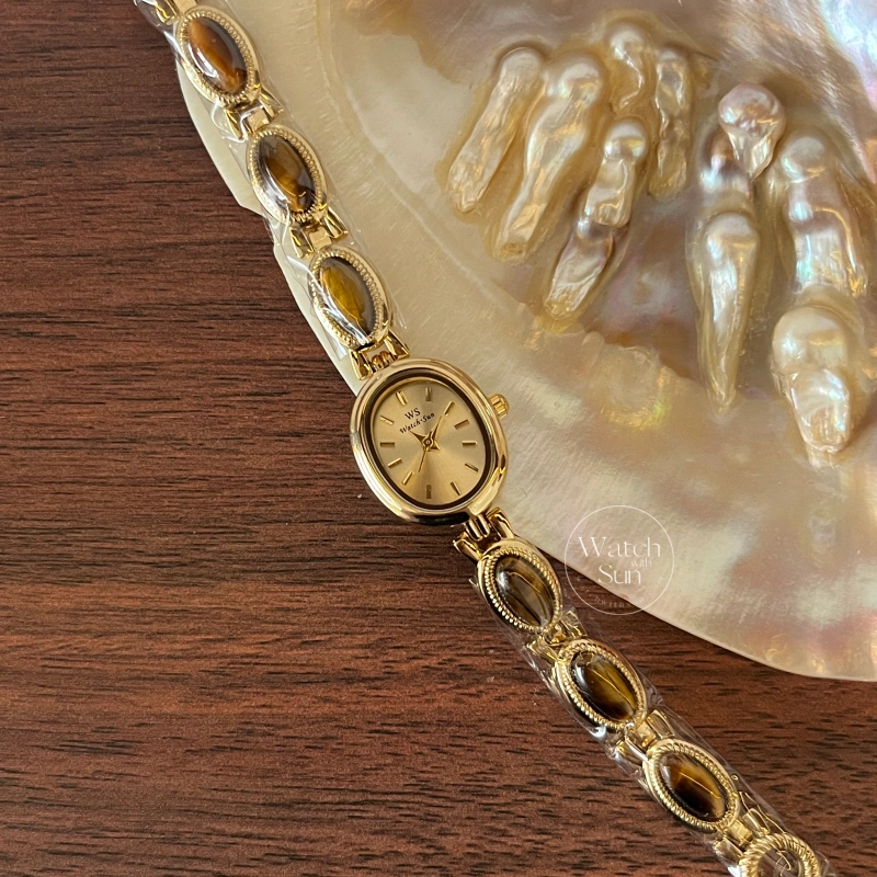 Vintage-Inspired Tiger's eyes Bracelet Watch Dainty Gold Gemstone Women's Watch