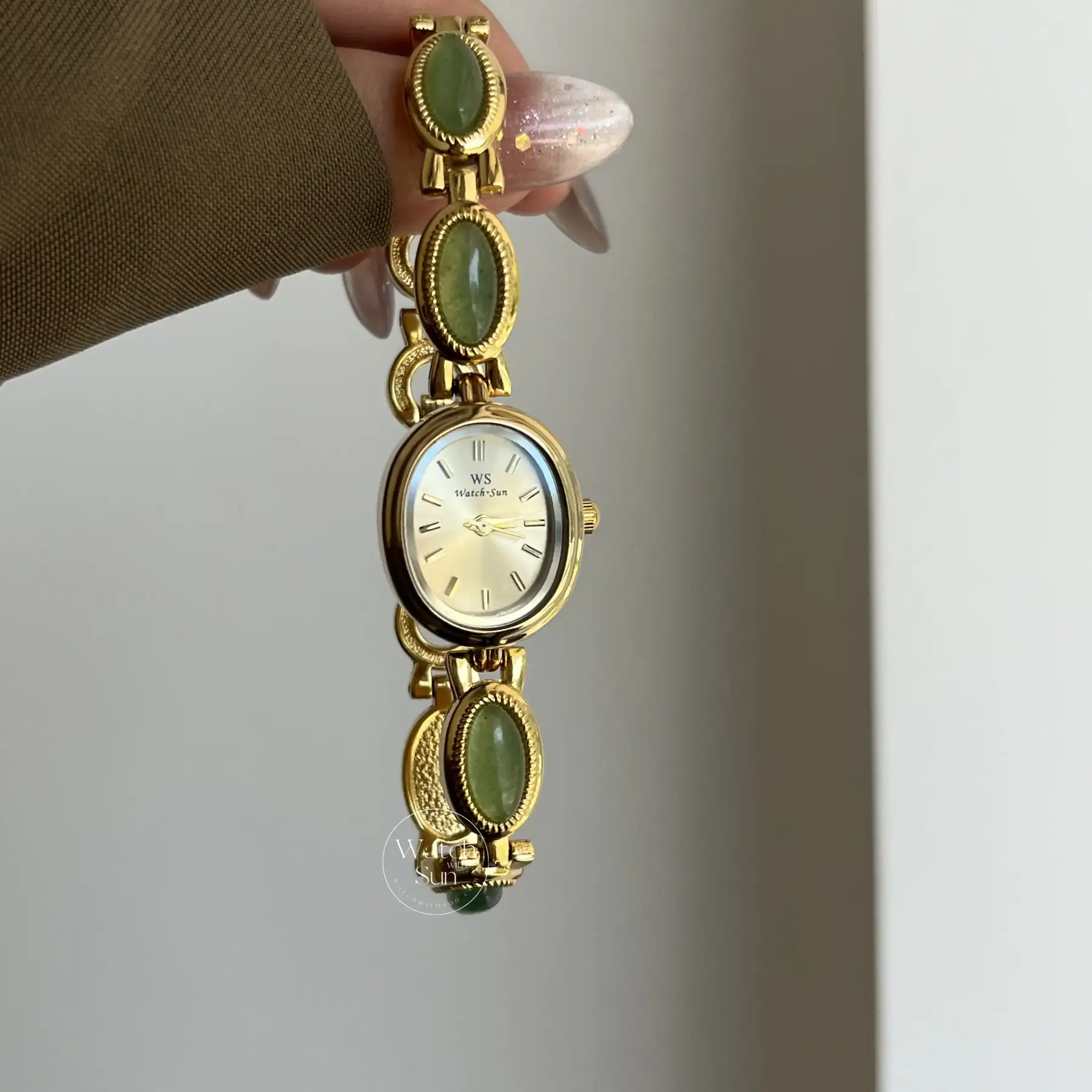 WatchwithSun Vintage Style Green Jade Stone Bracelet Watch for Women
