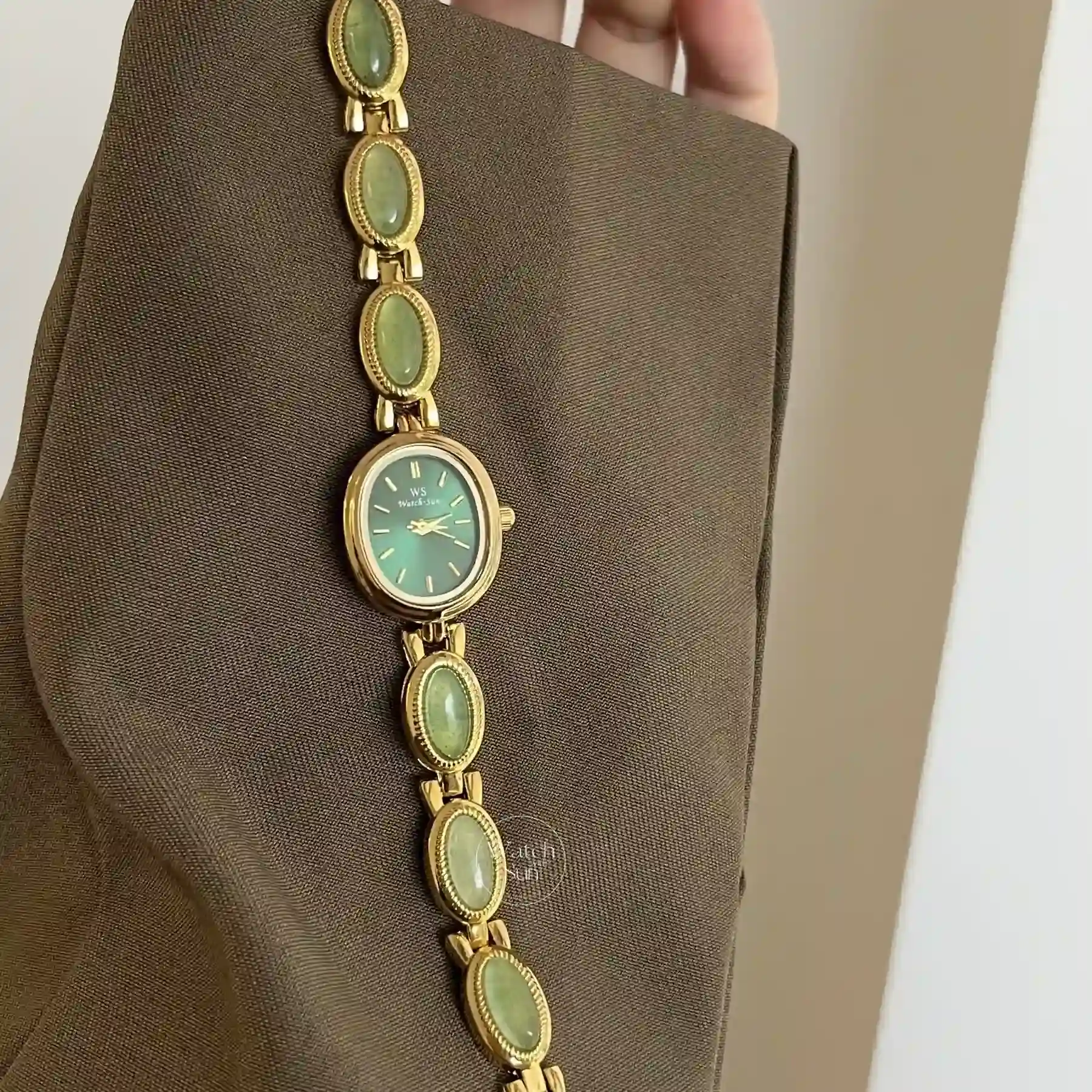 Vintage Style Green Jade Stone Bracelet Watch Green Dial Watch