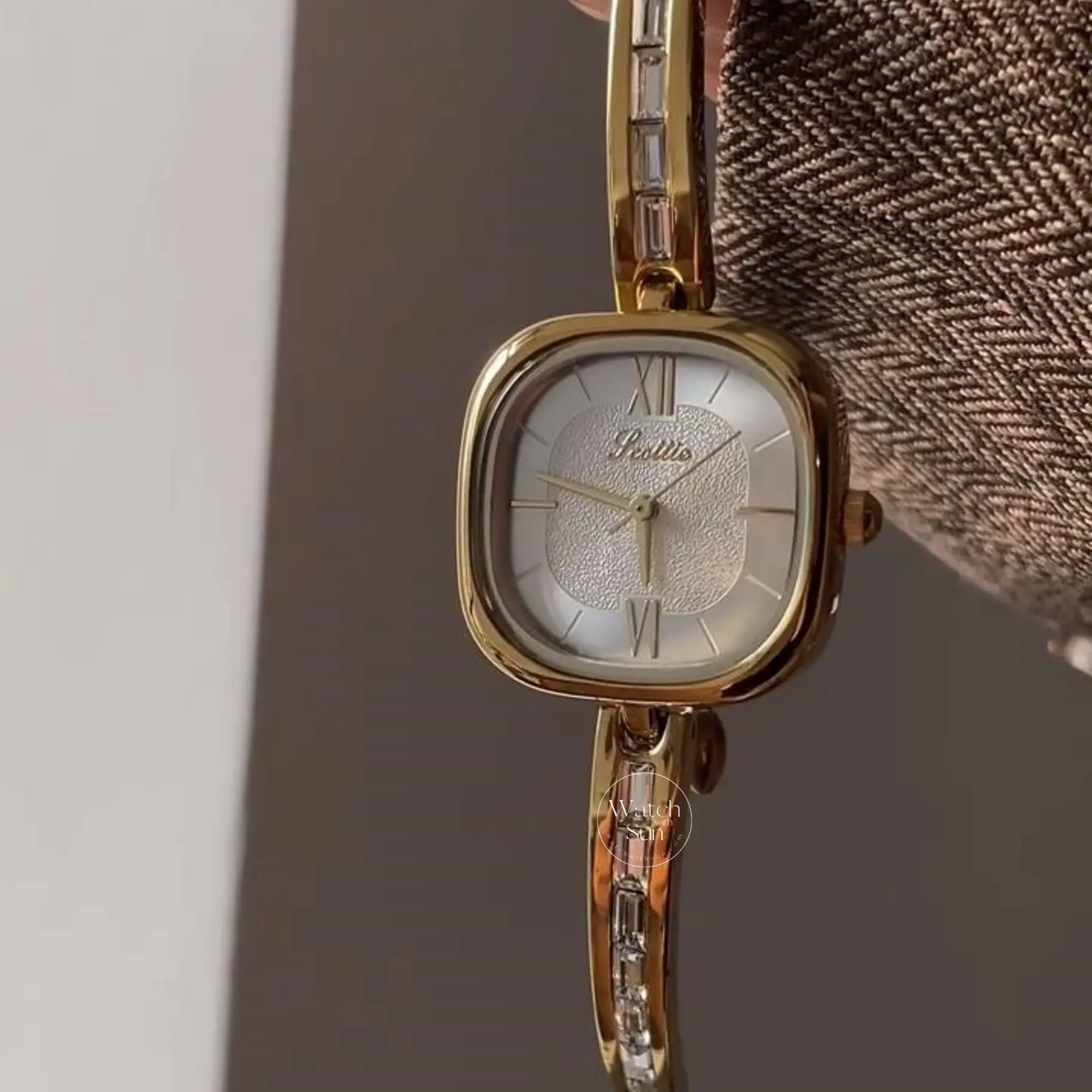 Square Face Silver-toned Dial Watch for Women