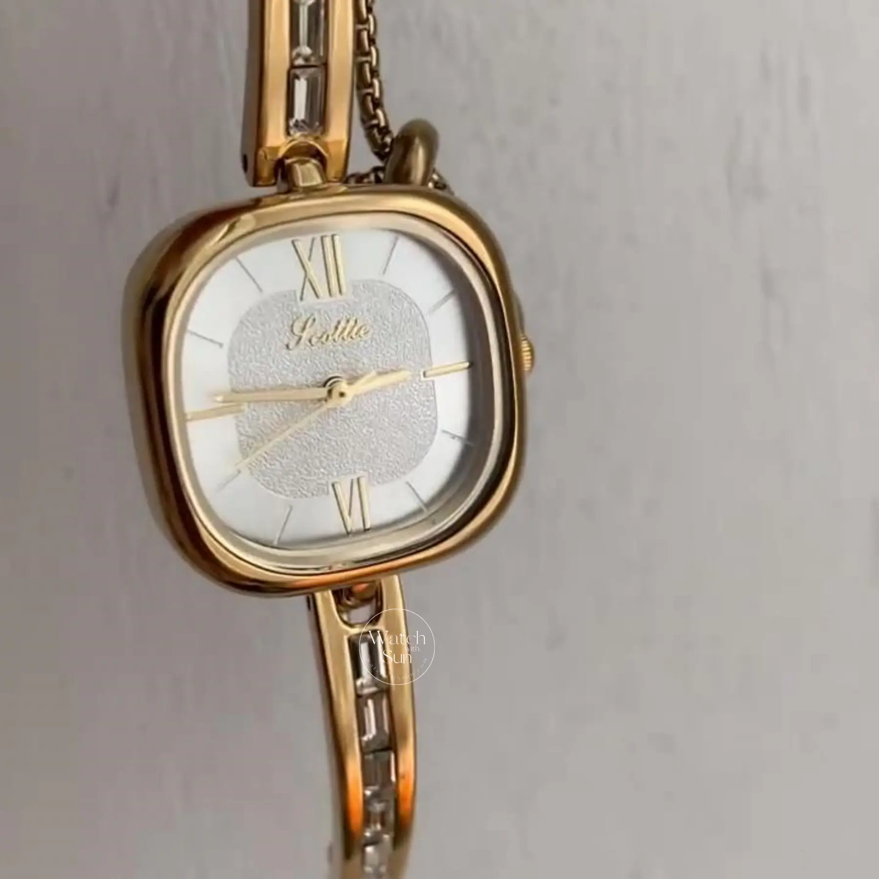 Square Face Silver-toned Dial Watch for Women