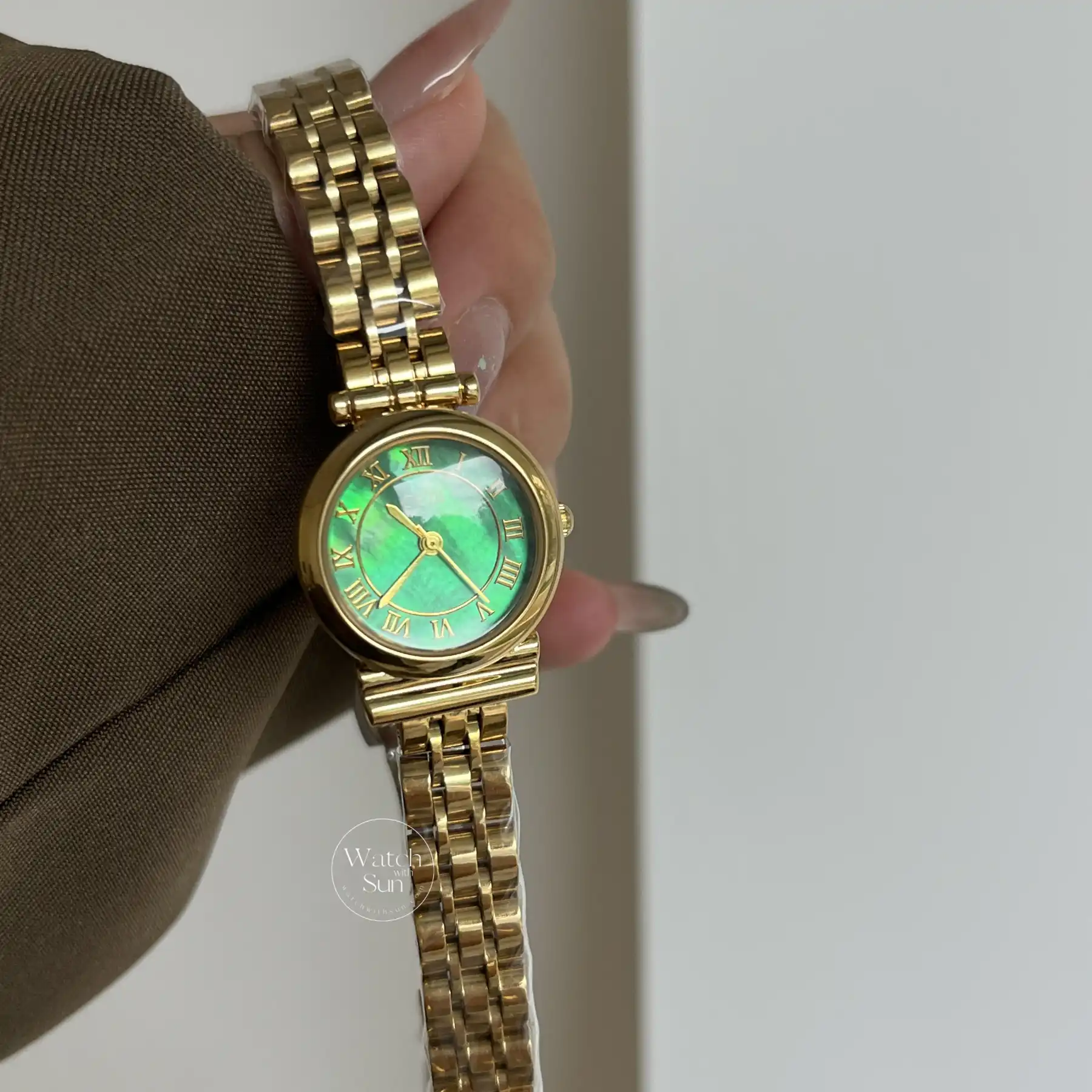 Women's Gold Watches Green Dial Minimalist Ladies Watches