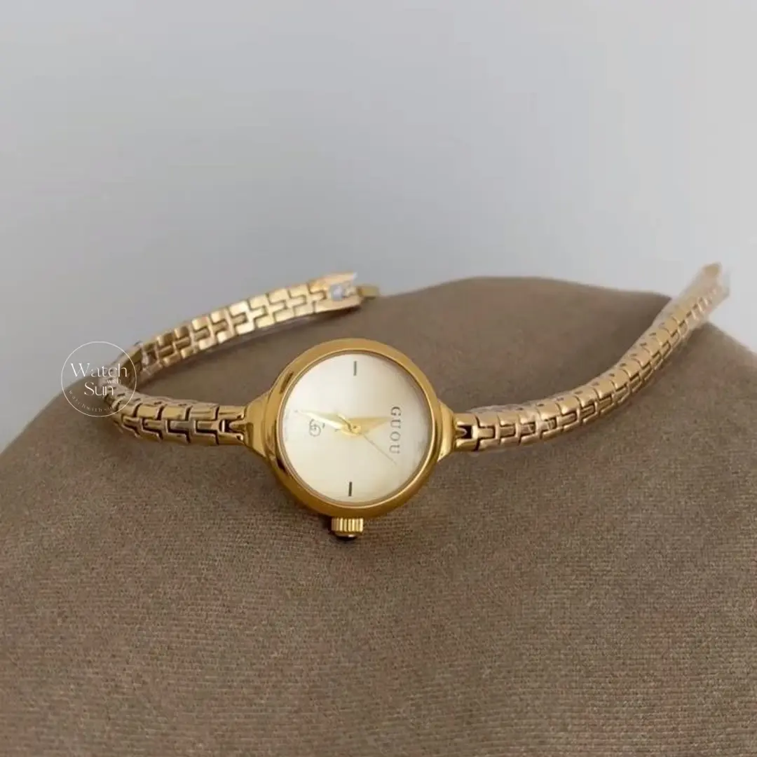 Chic Gold Round Face Ladies Watch Dainty Thin Bracelet Watch for Women