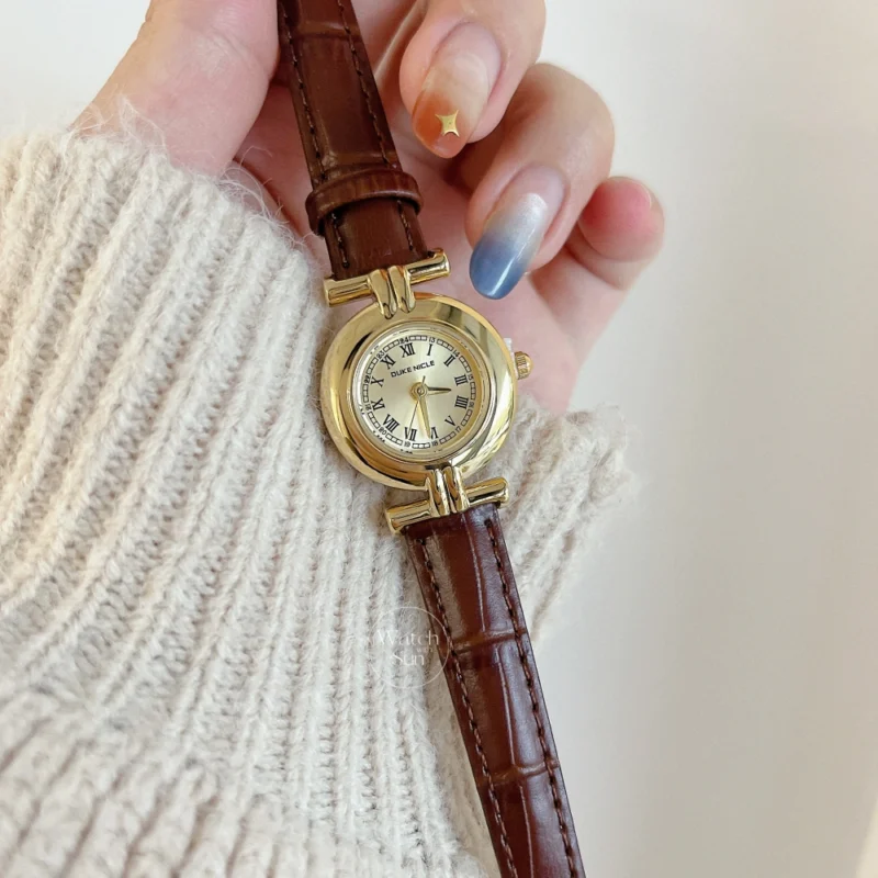 Vintage-inspired Gold Roman Numeral Dial Brown Leather Strap Watch for Women