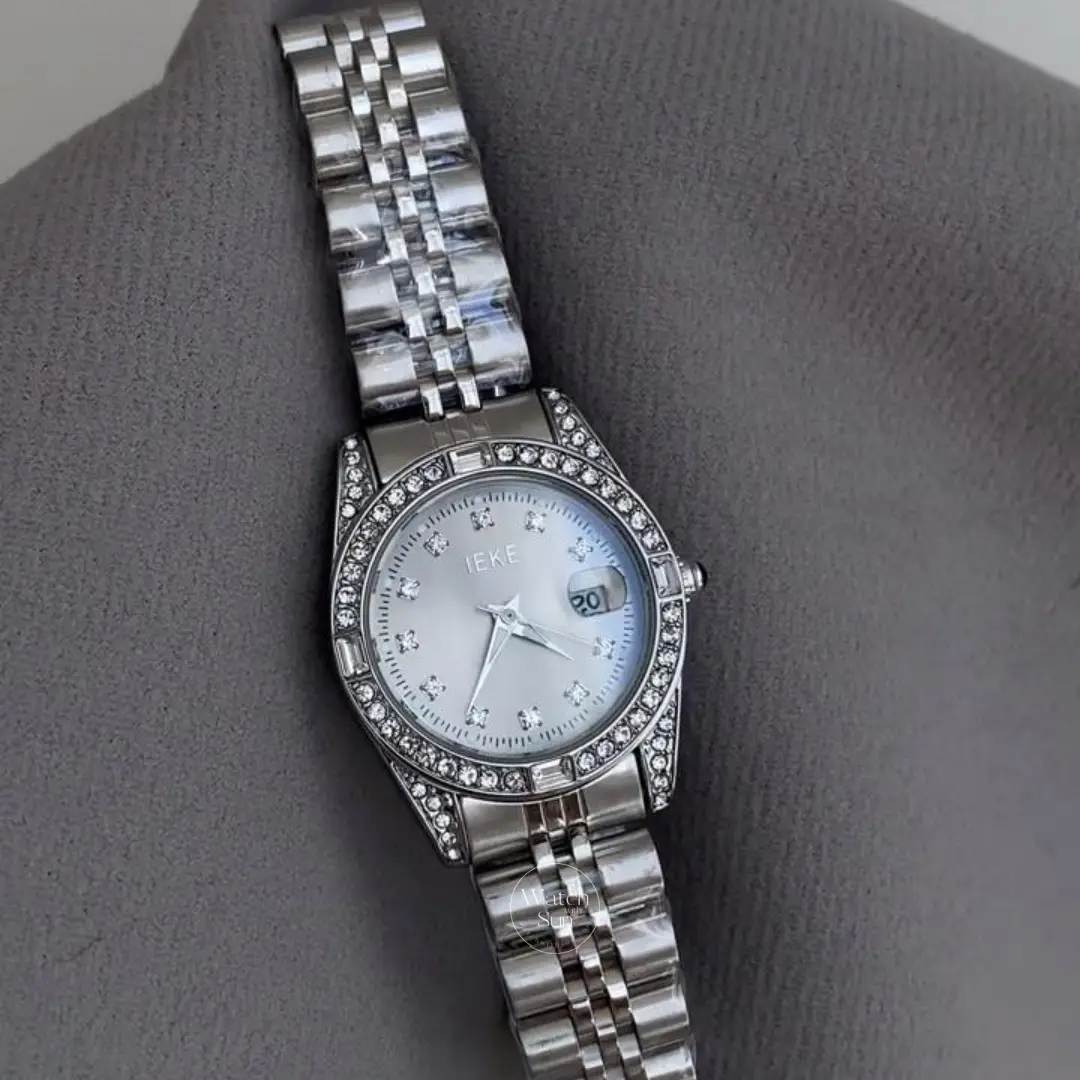 Elegant Women's Silver Watch Crystal Bezel Ladies' Silver Wrist Watch