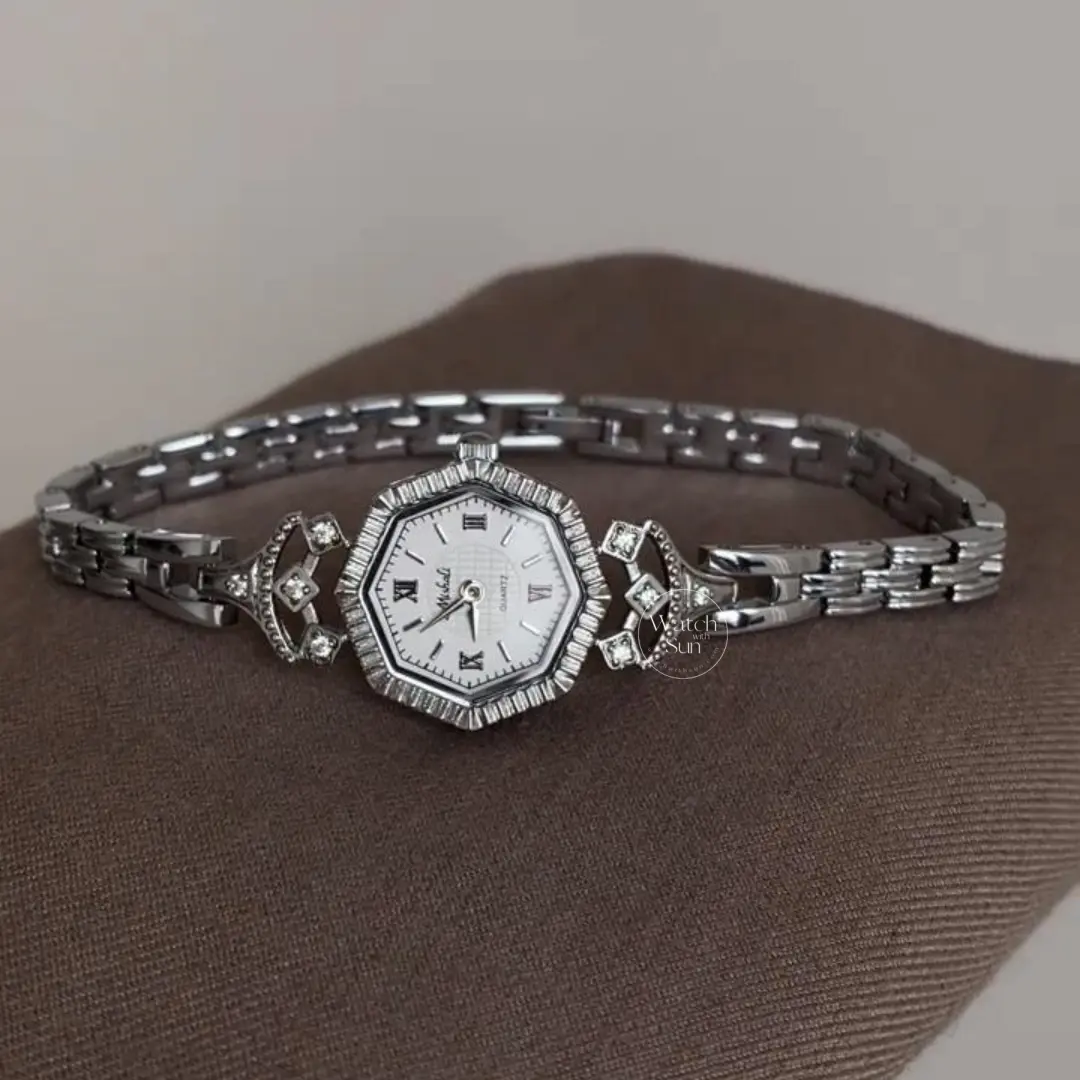 Vintage Silver Watches for Women Hexagon Dial Ladies Silver Wrist Watch