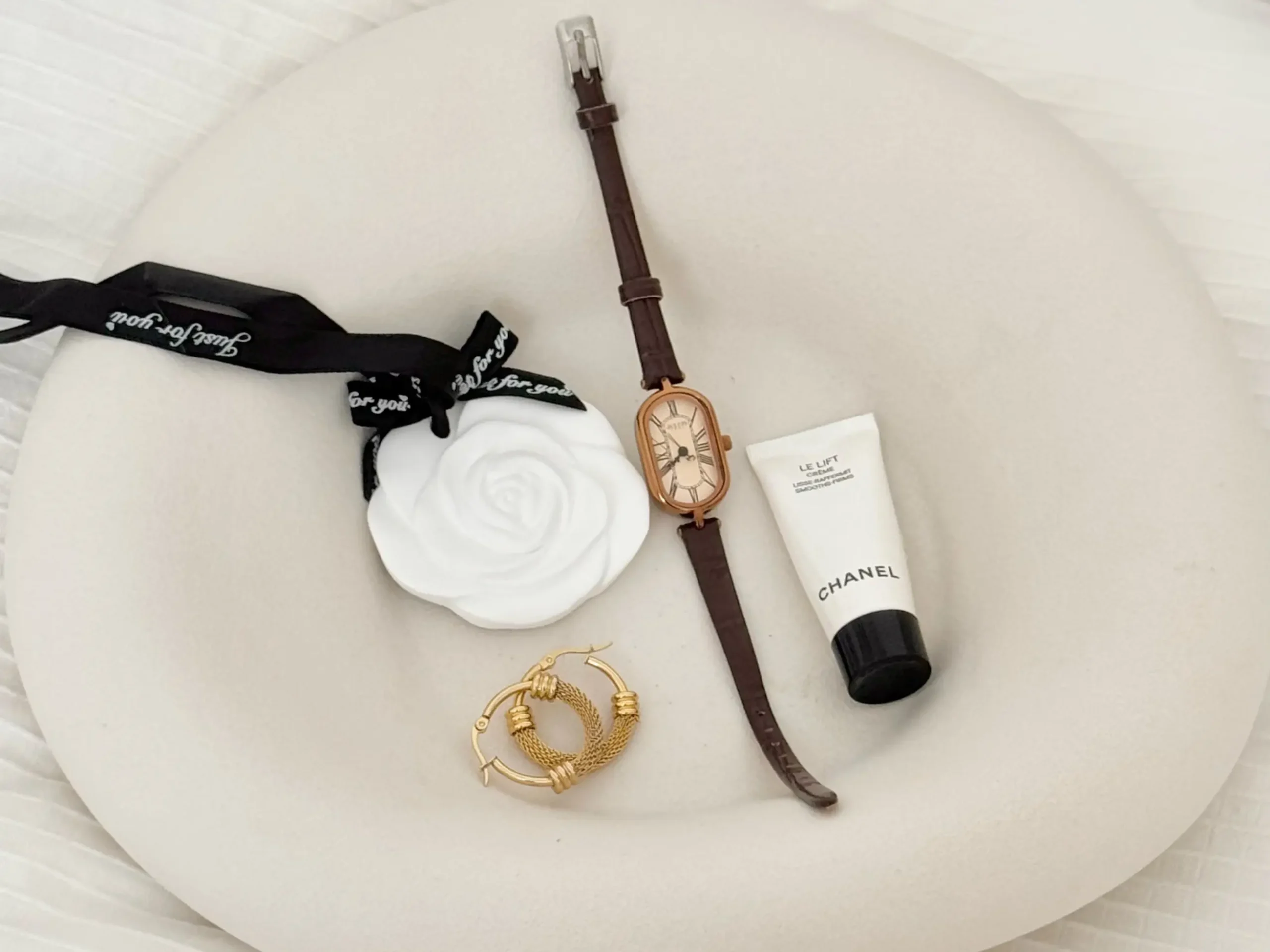 Classic Brown Oval Genuine Leather Wristwatch