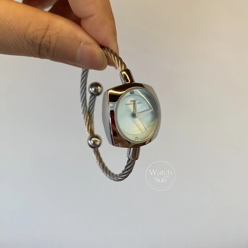 Minimalist Silver Cable Bangle Watch for Women Blue Dial Ladies Watch