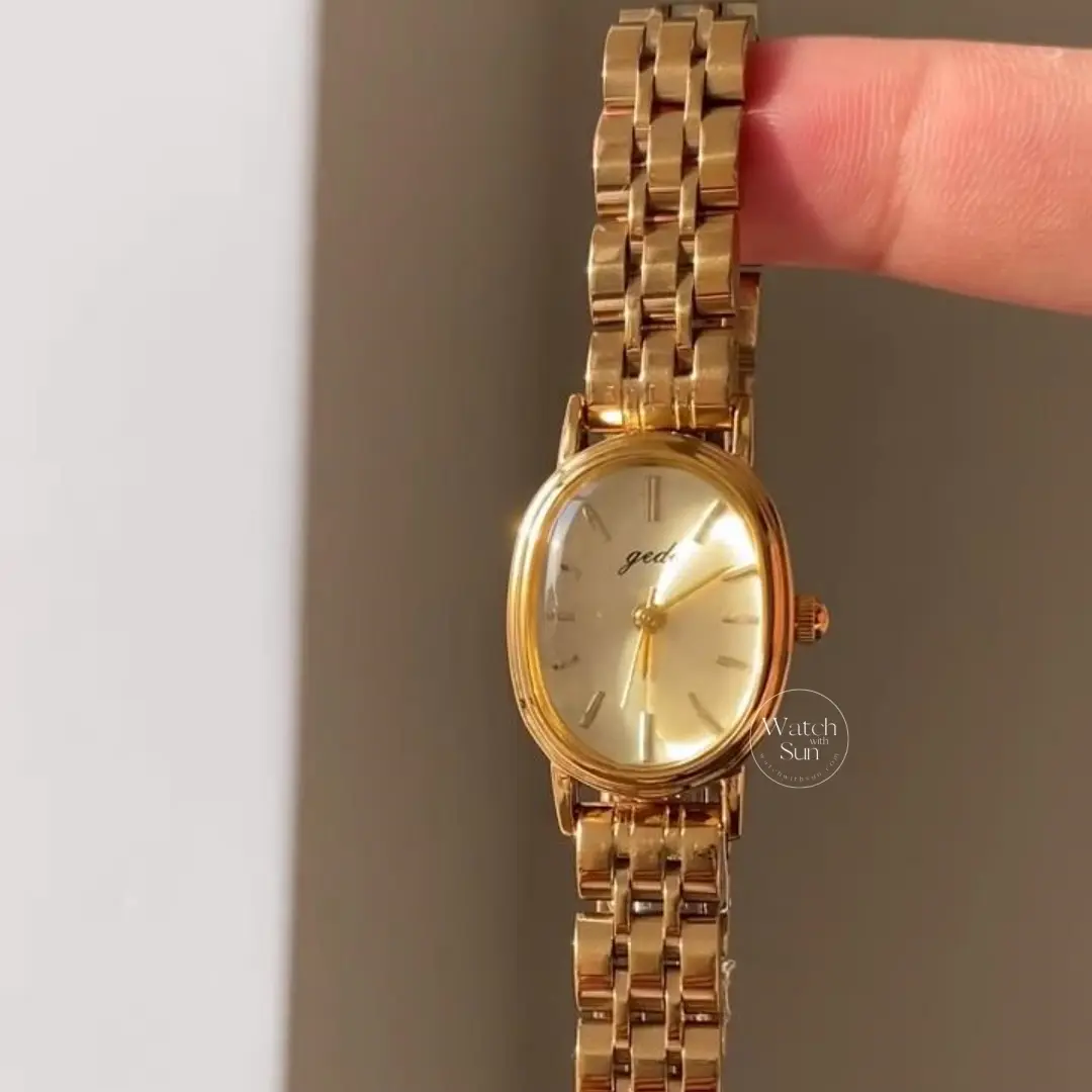 Minimalist Oval Dial Gold Watch for Women Chic Bracelet Ladies Watch