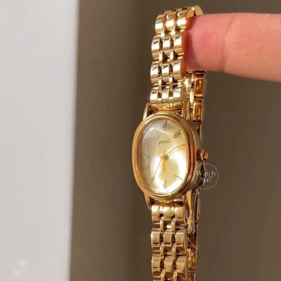 Minimalist Oval Dial Gold Watch for Women Chic Bracelet Ladies Watch