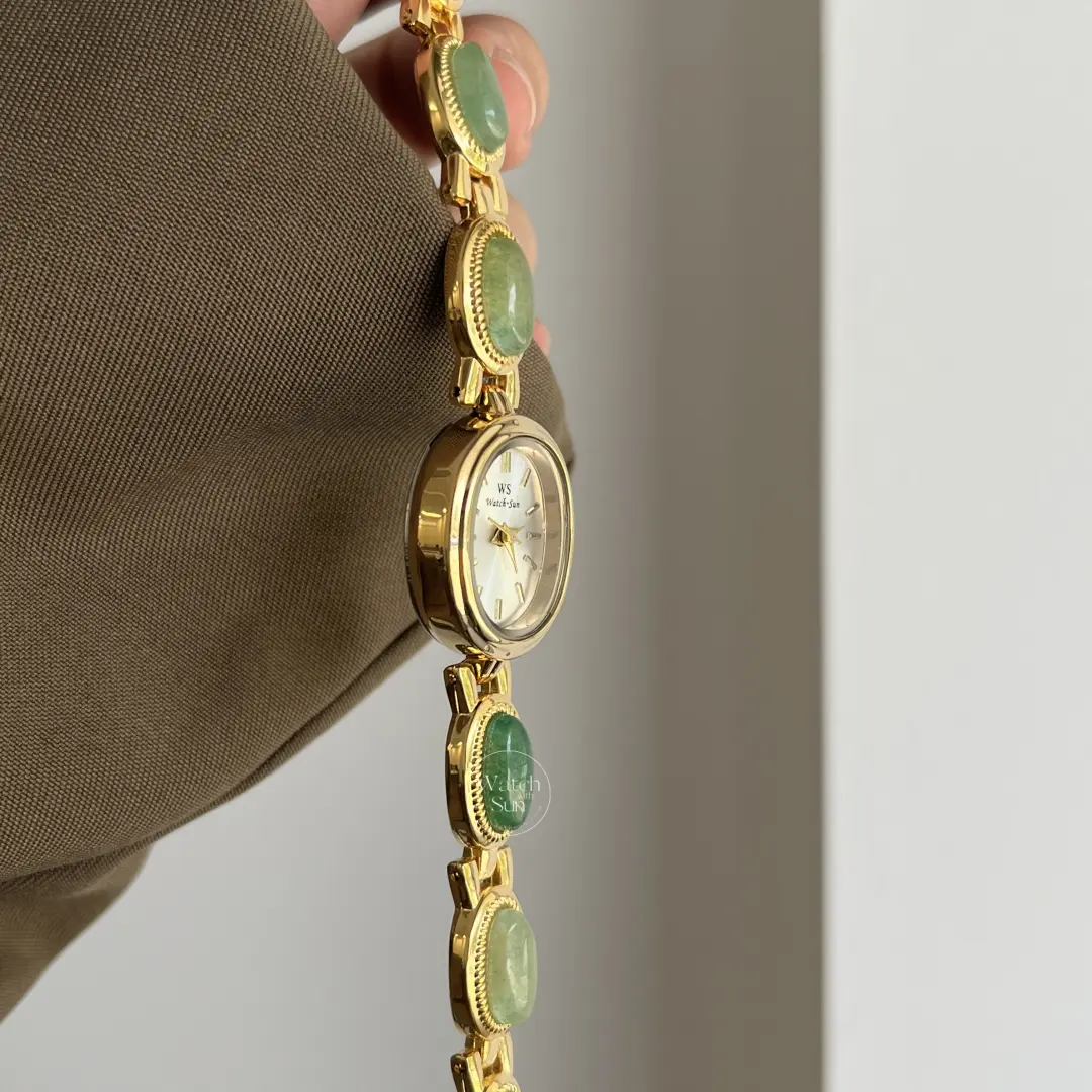 Vintage Style Green Jade Stone White Face Bracelet Watch for Women