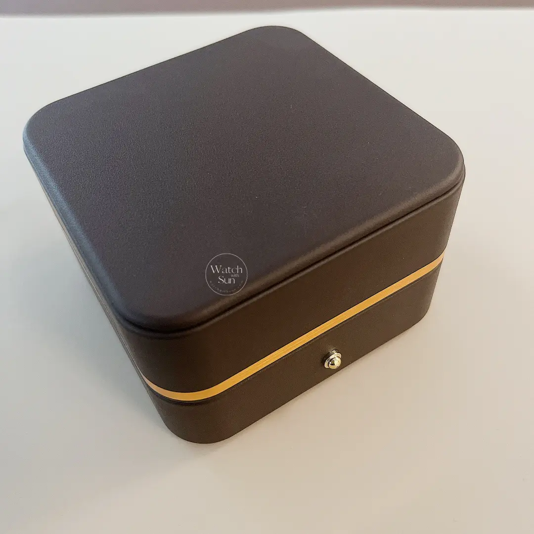 Minimalist Brown Leather Watch Gift Box