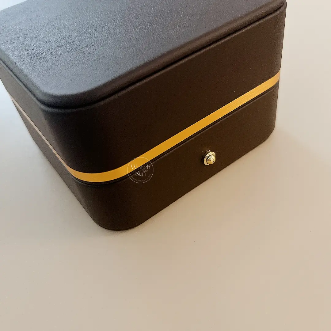 Minimalist Brown Leather Watch Gift Box