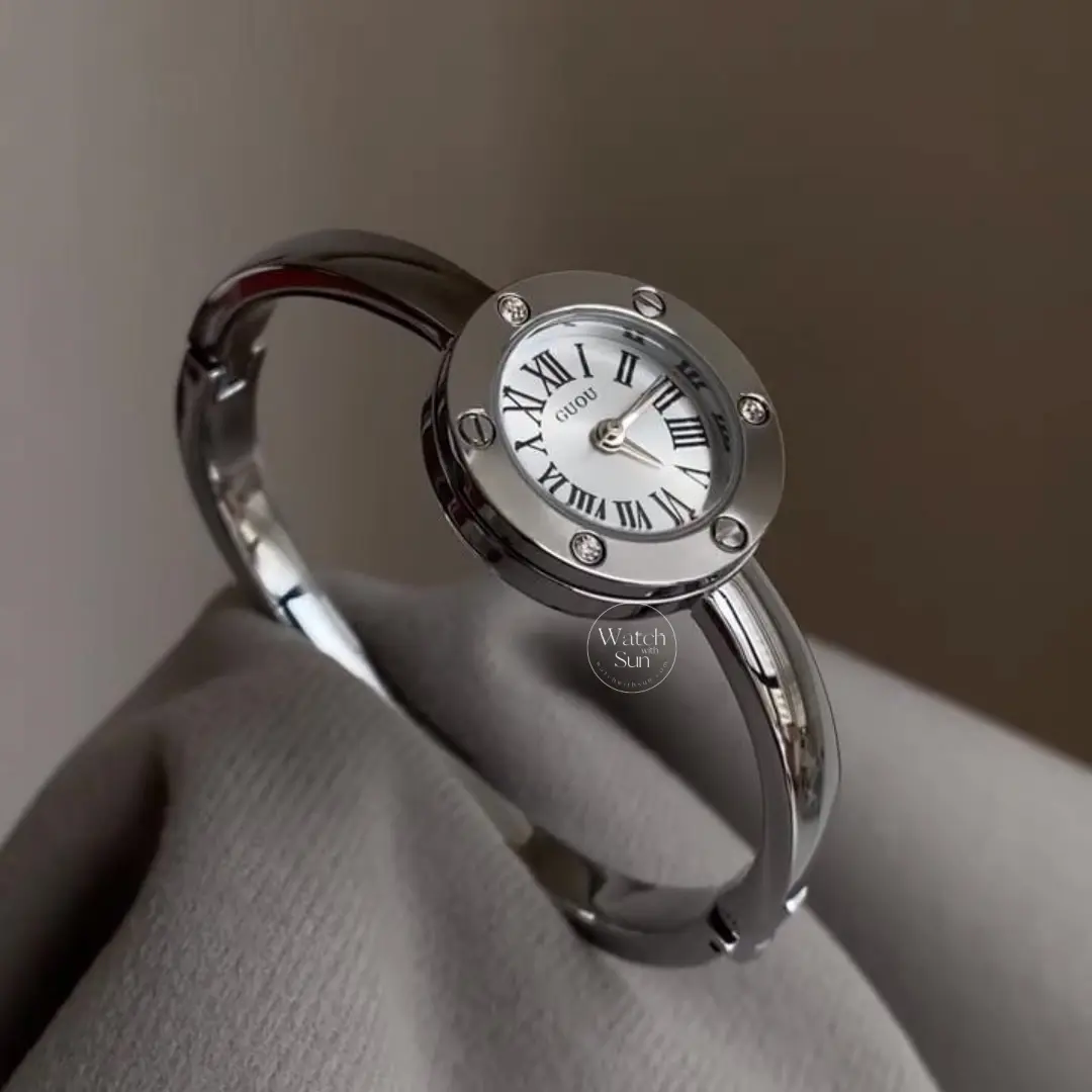 Vintage-Inspired Roman Numeral Dial Gold Bangle Watch for Women