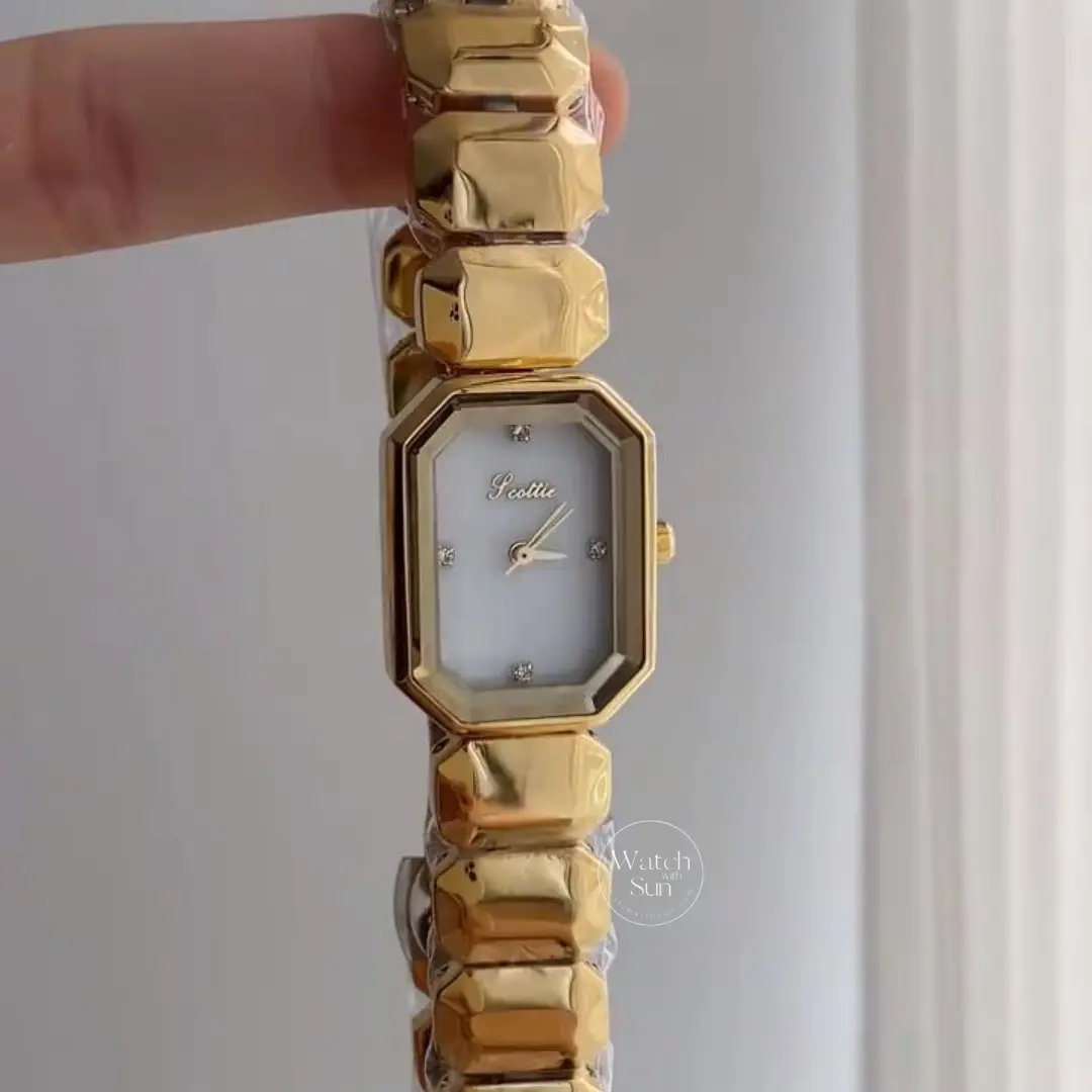 Vintage-Inspired Octagon Face Gold Bracelet Watch Diamond White Green Dial Watch for Women