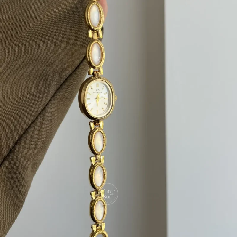 Vintage-Inspired Mother of Pearl Band Watch Dainty White Dial Women's Watch