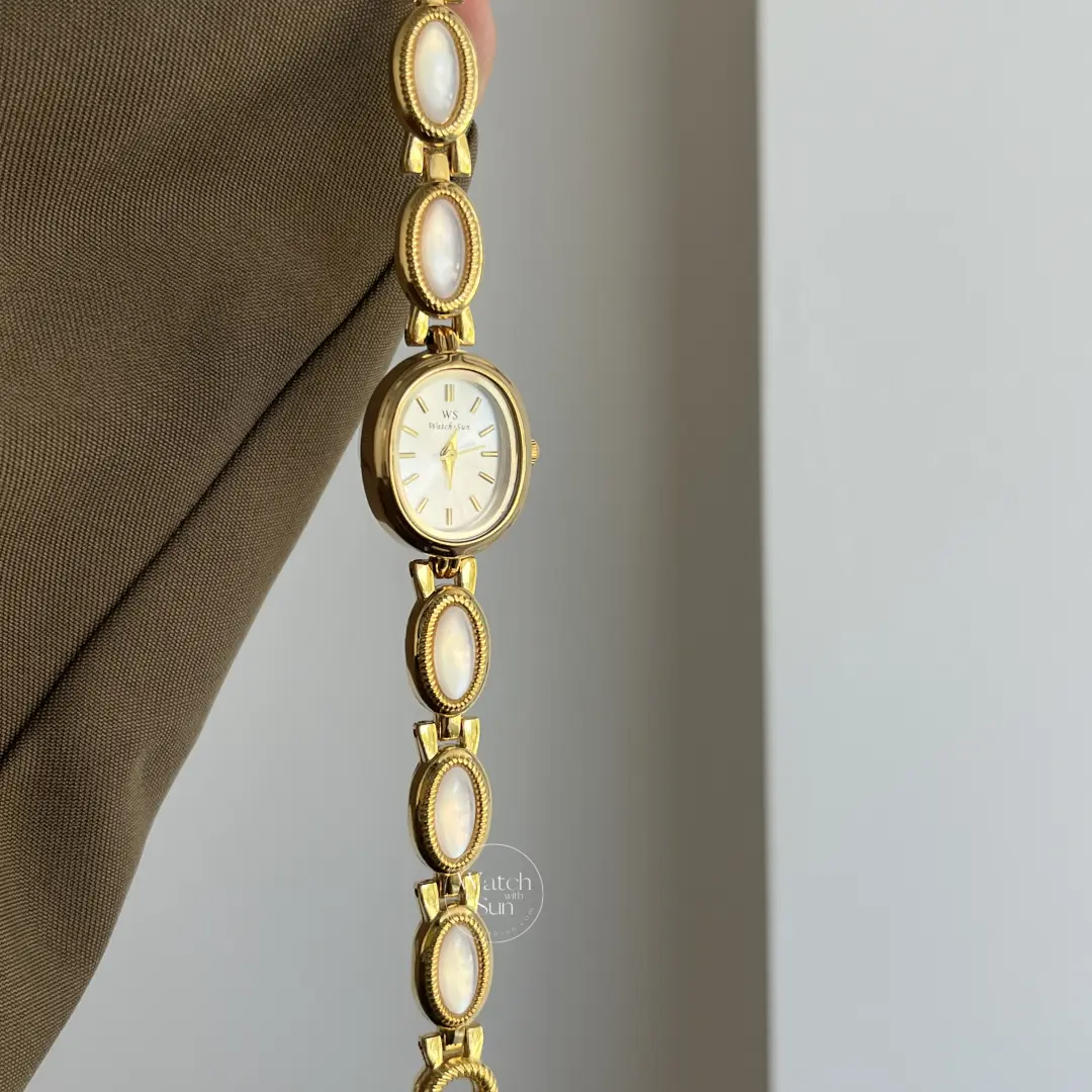 Vintage-Inspired Mother of Pearl Band Watch Dainty White Dial Women's Watch