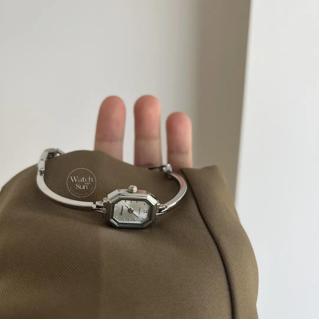 Vintage-Inspired Silver Octagon Bracelet Watch Small Face Watch for Women