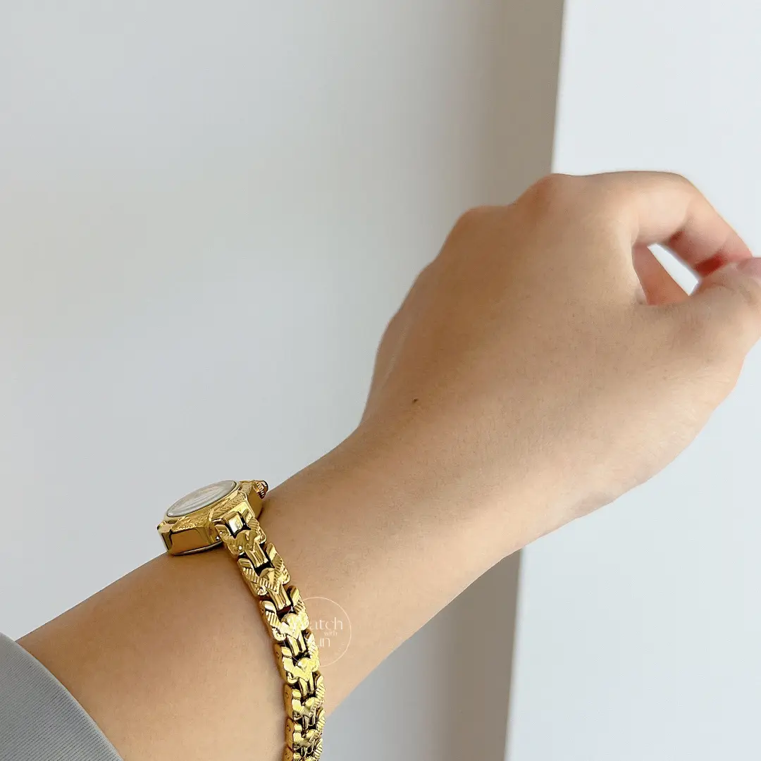 Dainty Gold Bracelet Watch Elegant Quartz Dial Textured Band Watch for Women