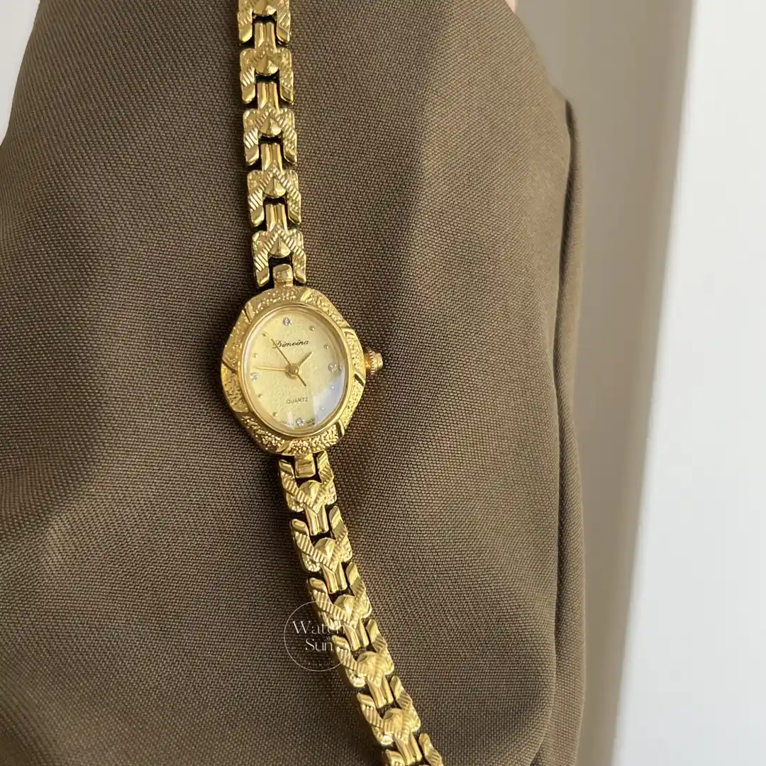 Dainty Gold Bracelet Watch Elegant Quartz Dial Textured Band Watch for Women