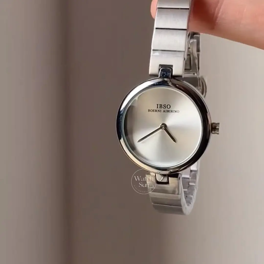 Minimalist Silver Stainless Steel Round Face Watch for Women