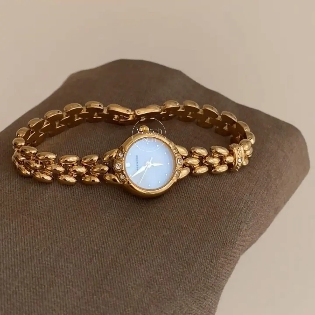 Dainty Gold Small Face Watch Mother of Pearl Dial Bracelet Watch for Women