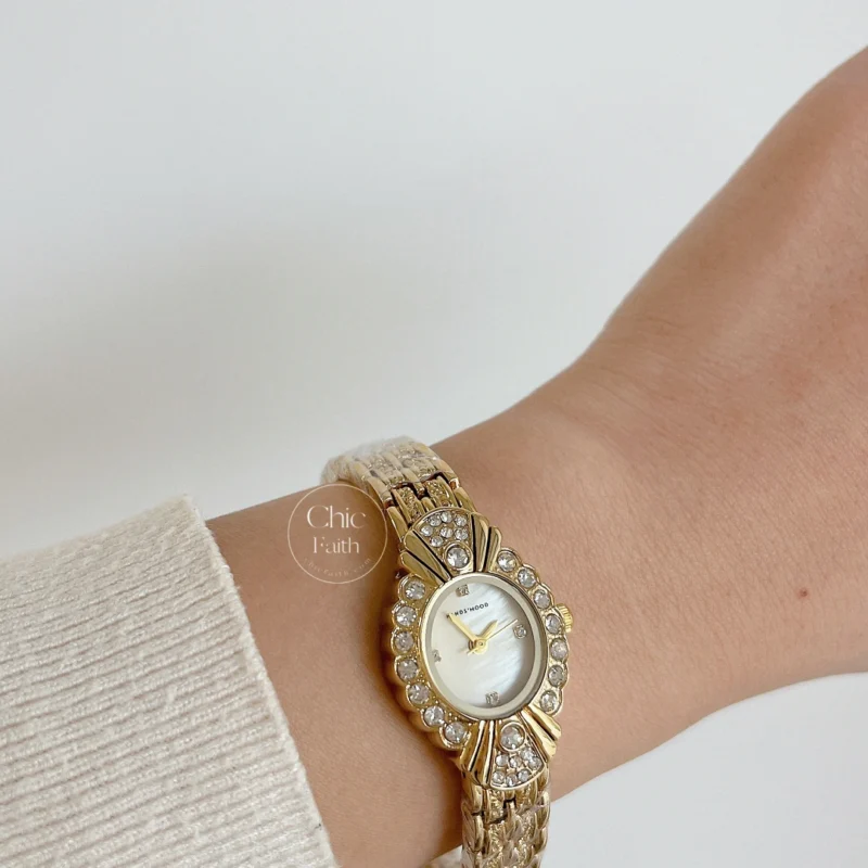 Retro Beige Mother of Pearl Dial Oval Gold Watch for Women