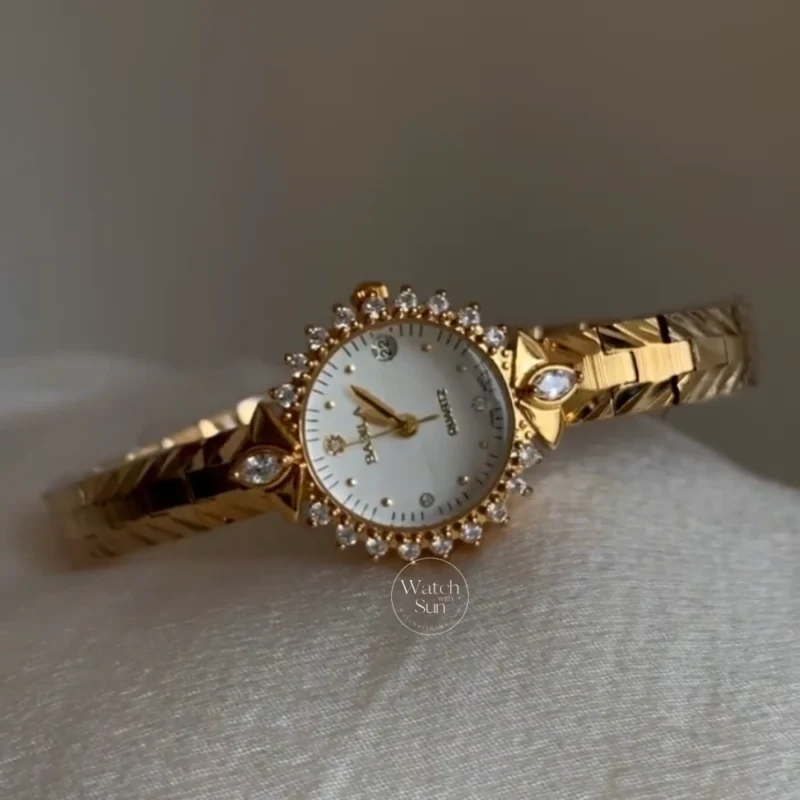 Vintage-Inspired Gold Bracelet Watch Luxury Zircon Bezel Ladies Watch