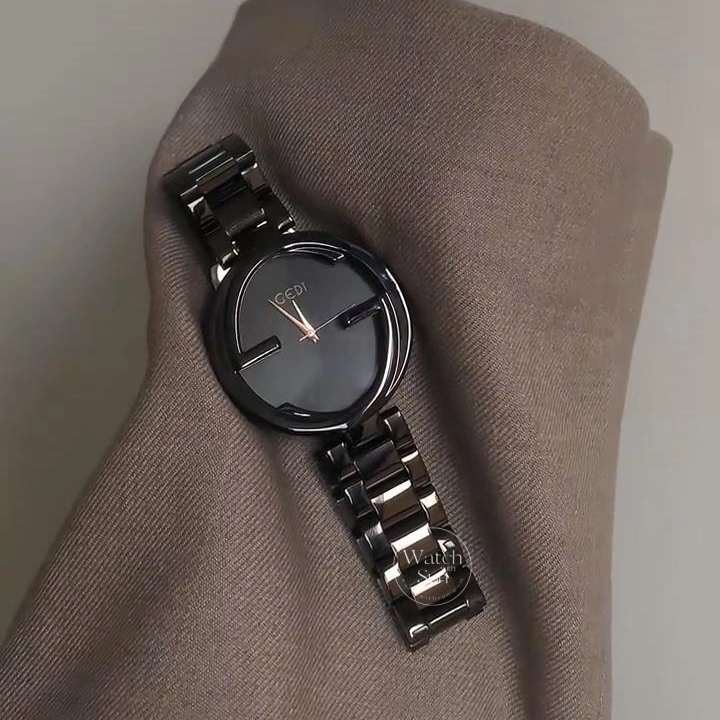 watch733-1 Minimalist Big Round Face Ladies Watch Black Bracelet Watch