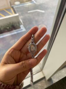 Oval Dial Silver Engraved Bracelet Ladies Watch for Women