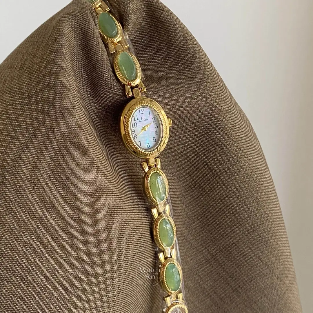 Elegant Oval Mother of Pearl Dial Green Jade Bracelet Ladies Watch