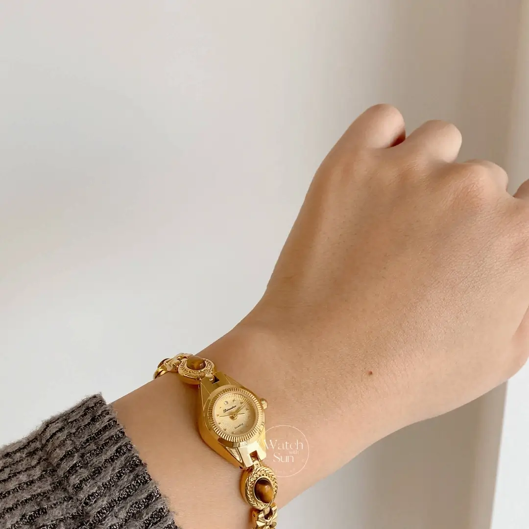 Vintage-Inspired Small Face Gold Watch Tiger's Eye Stone Bracelet Ladies Watch for Petite Wrist