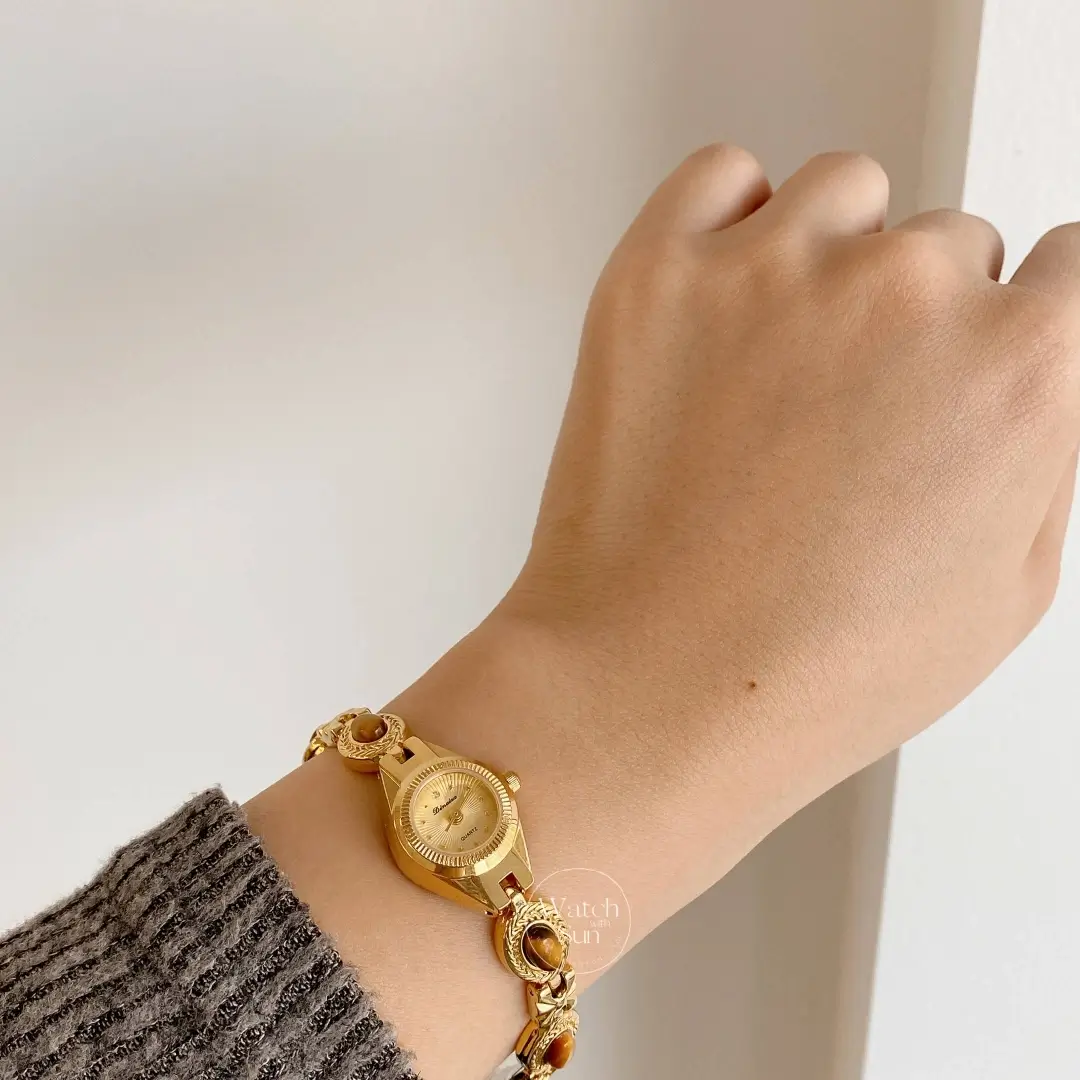 Vintage-Inspired Small Face Gold Watch Tiger's Eye Stone Bracelet Ladies Watch