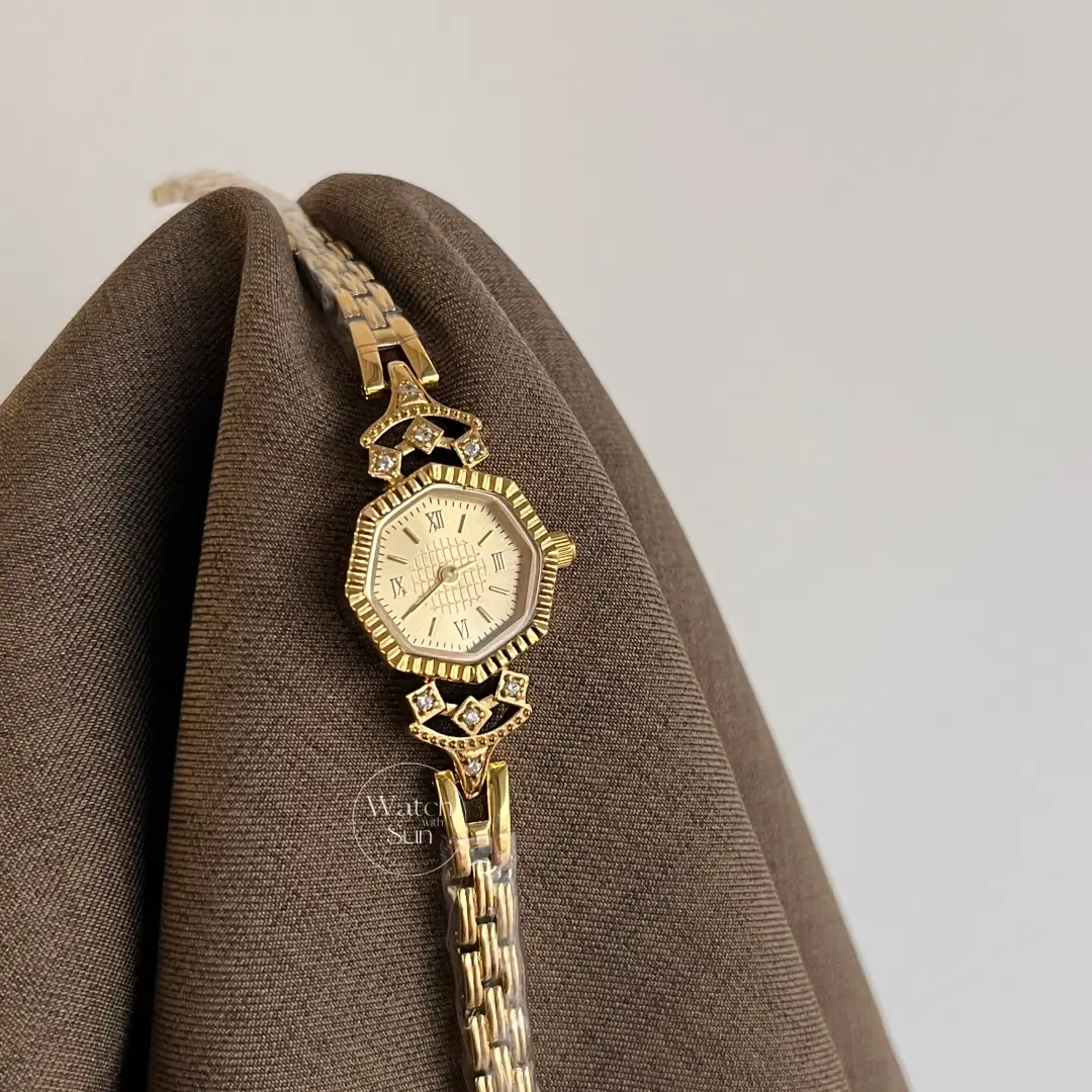 Vintage-Inspired Octagonal Dial Gold Bracelet Watch