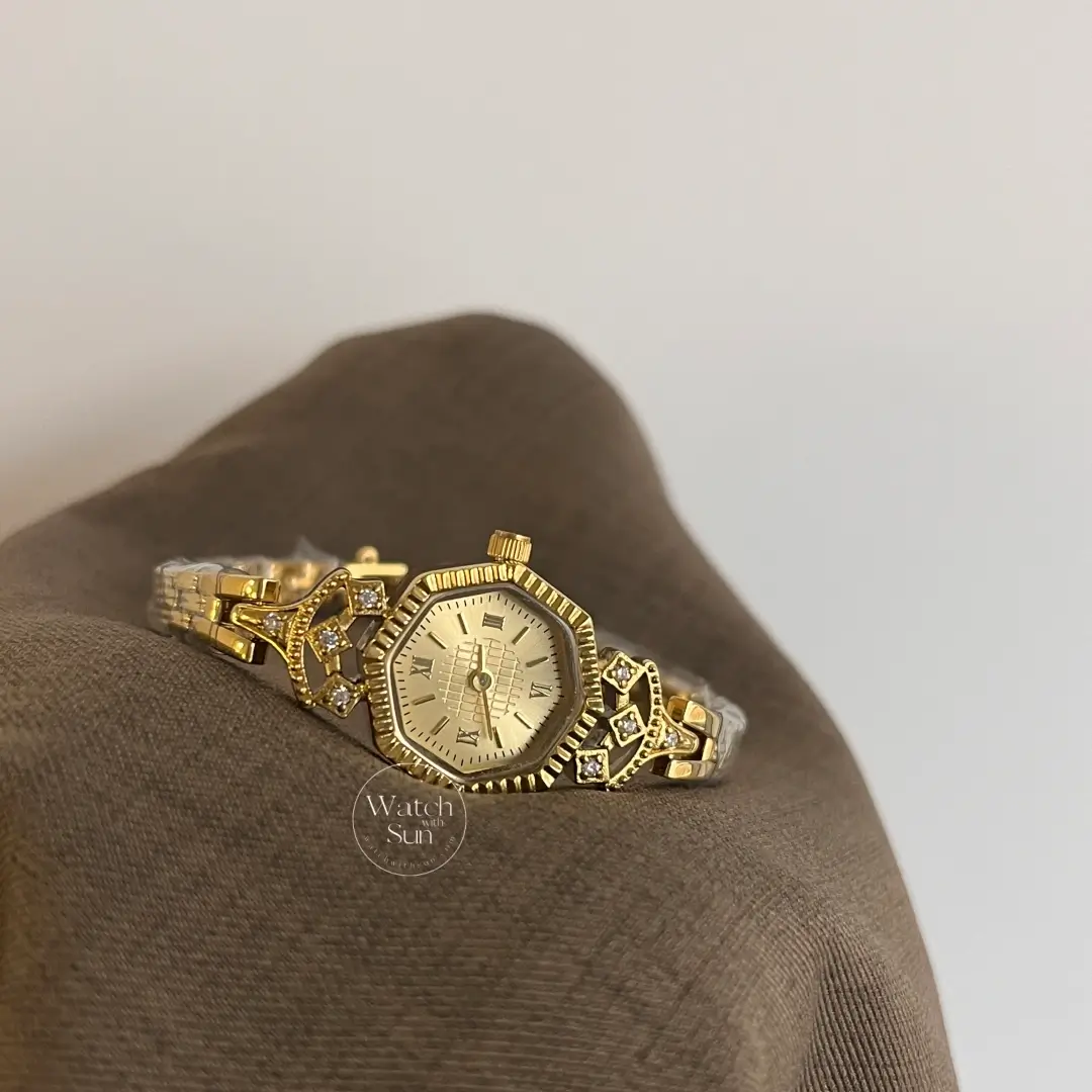 Vintage-Inspired Octagonal Dial Gold Bracelet Watch