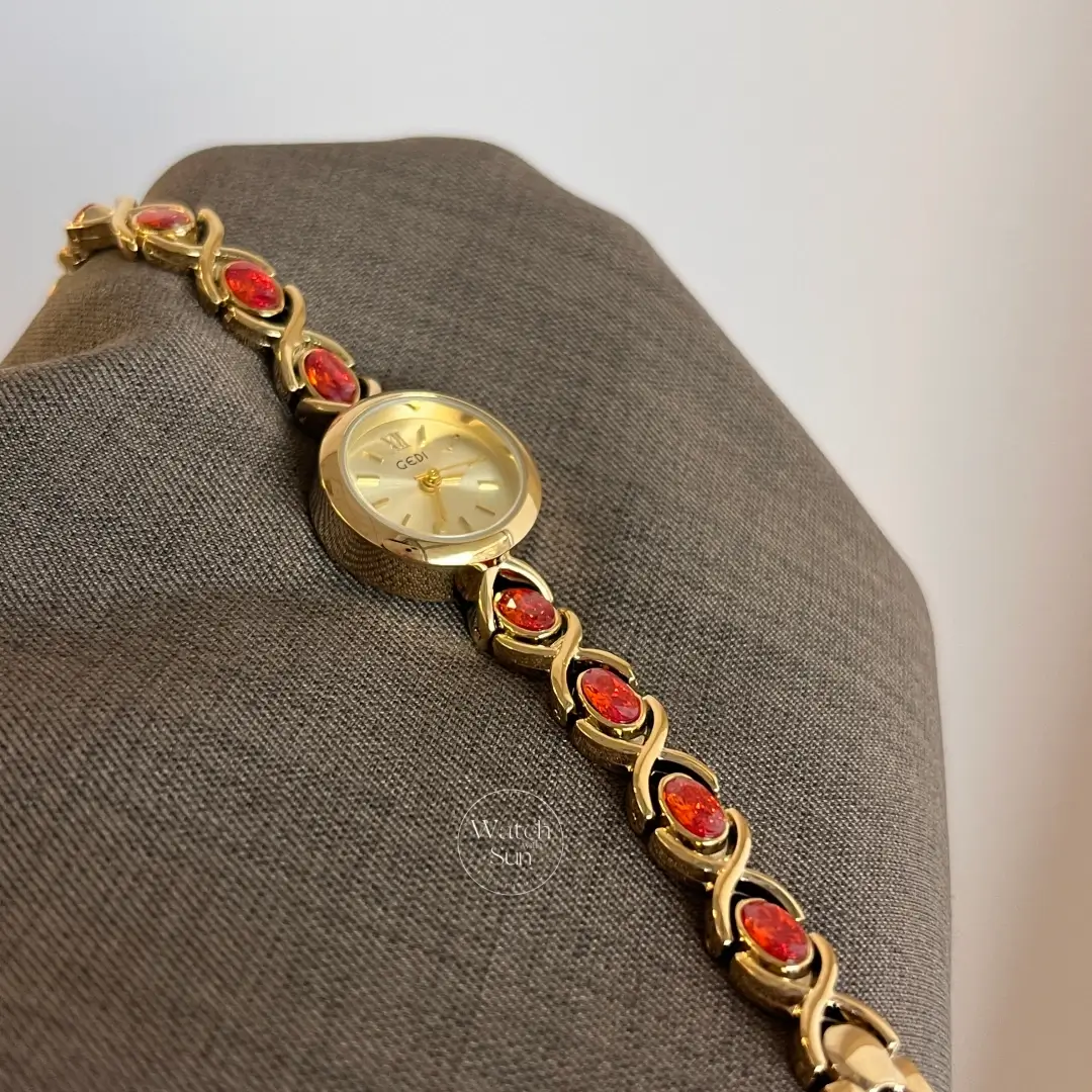 Elegant Round Dial Watch for Women Ruby Red Gold Bracelet Watch