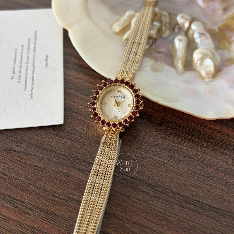 Vintage Gold Red Crystal Bezel Textured Mesh Bracelet Watch