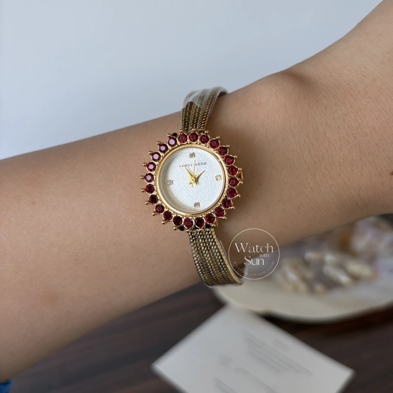 Vintage Gold Red Crystal Bezel Textured Mesh Bracelet Watch