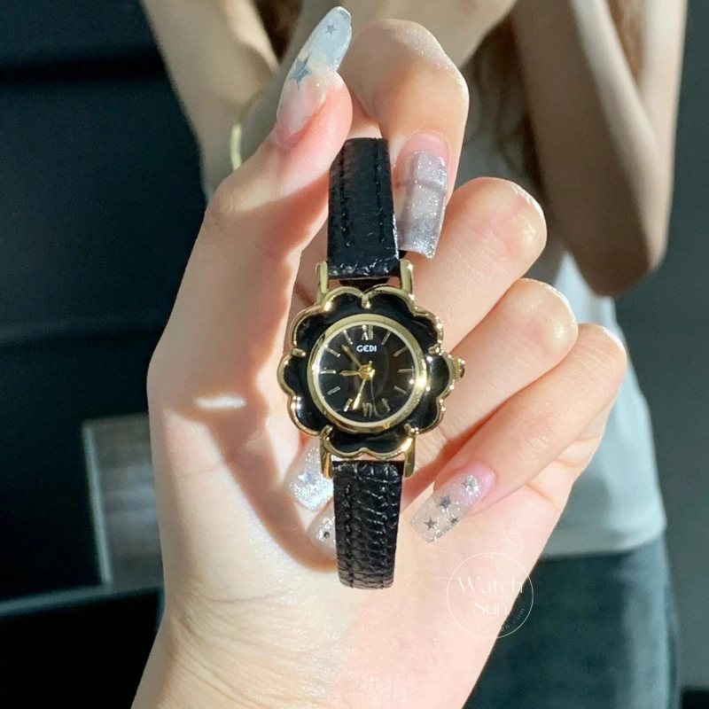 Retro Burgundy Red Flower Slim Leather Strap Women's Watch