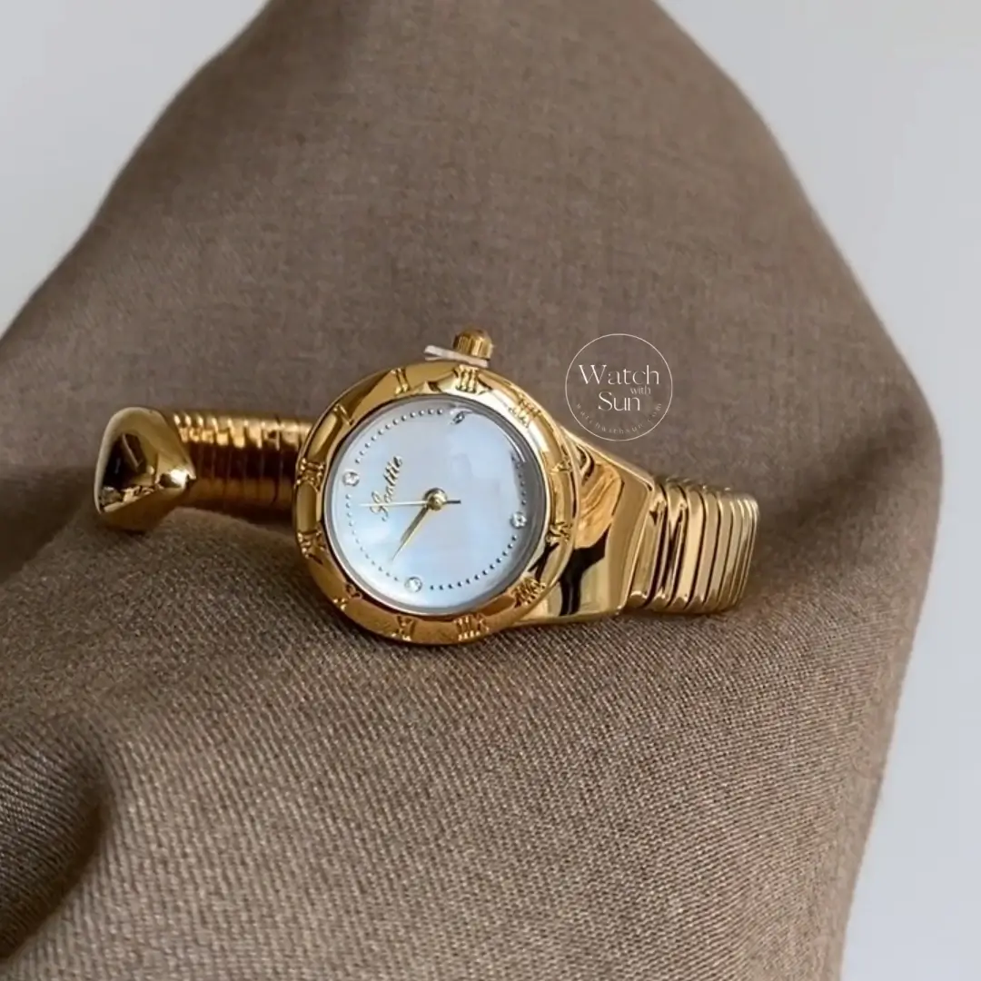 Classic Round Gold/Silver Serpentine Bangle Watch Vintage Luxury Women's Watch