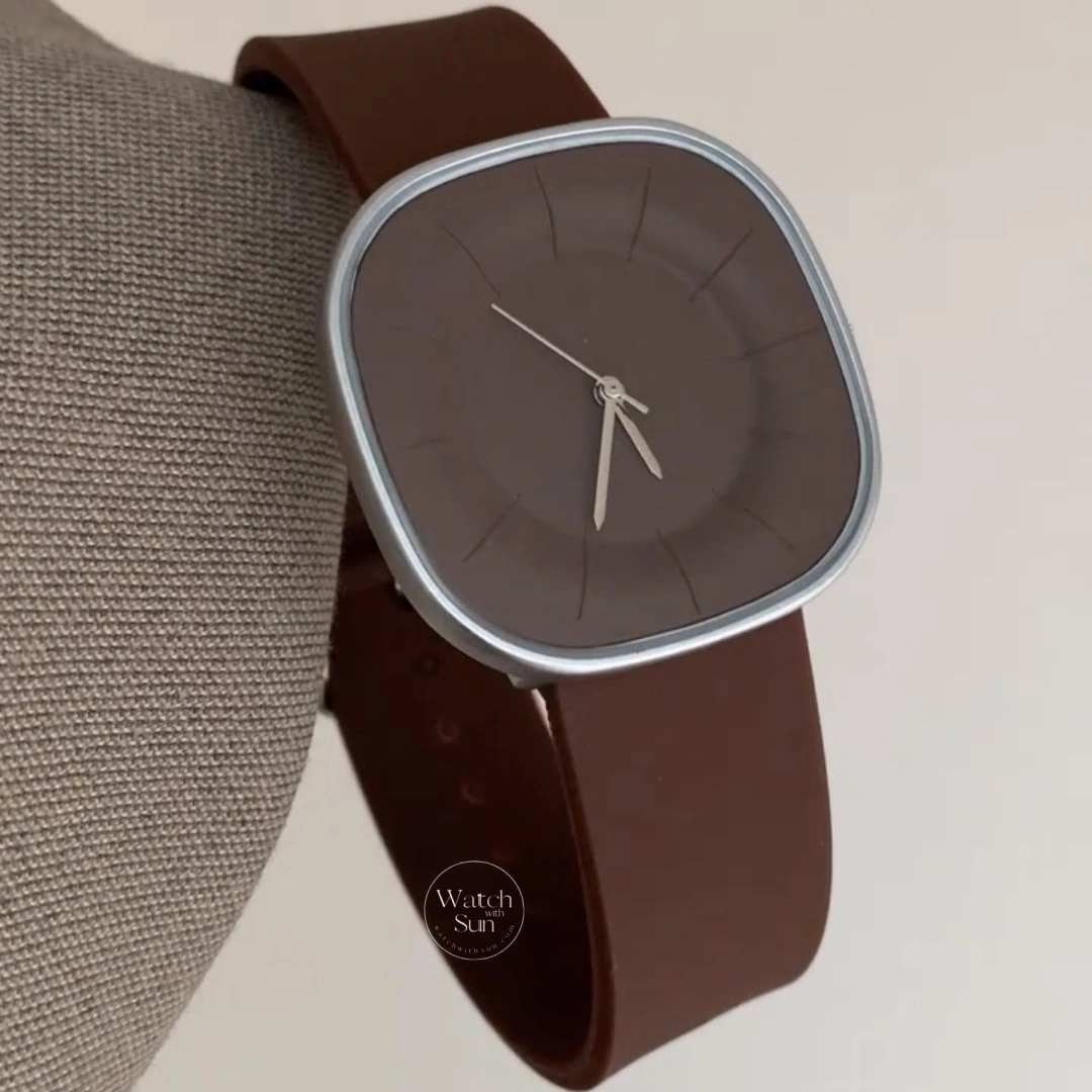 Minimalist Style Brown Cushion Face Silicone Watch