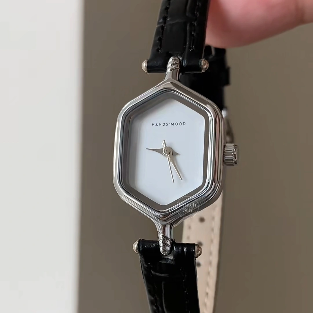 Vintage-Inspired Hexagonal Watch White Dial Black Leather Strap Women's Watch