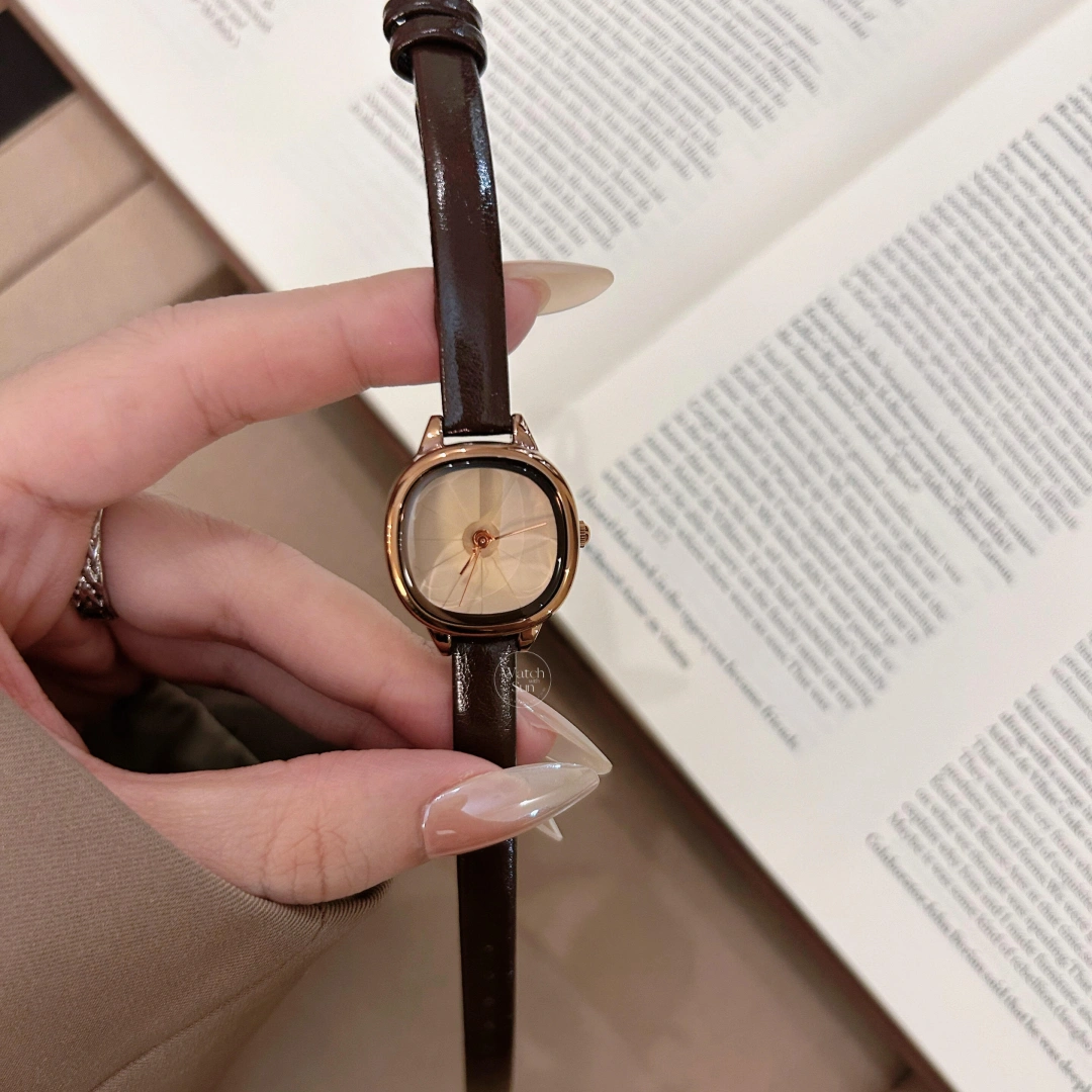 Minimalist Cushion Dial Watch Rose Gold Case Light/Deep Brown Leather Strap Women's Watch