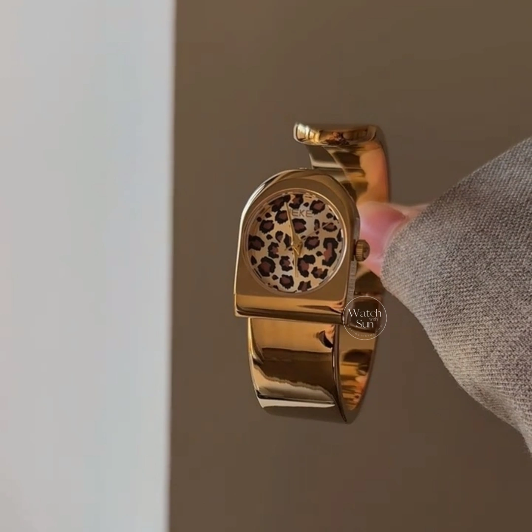 Gold Leopard Print Dial Women's Bangle Watch Vintage Style Watch