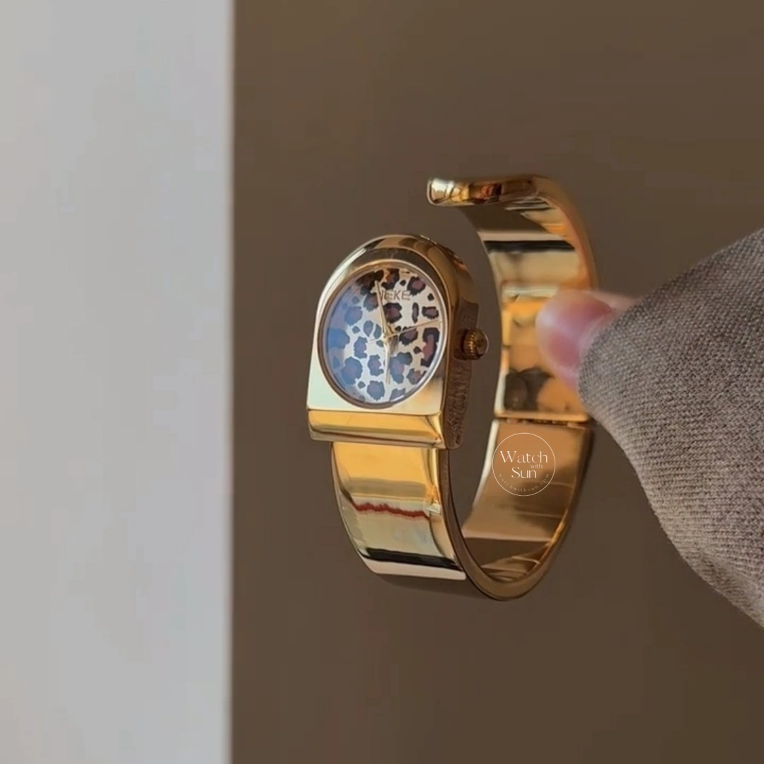 Gold Leopard Print Dial Women's Bangle Watch Vintage Style Watch