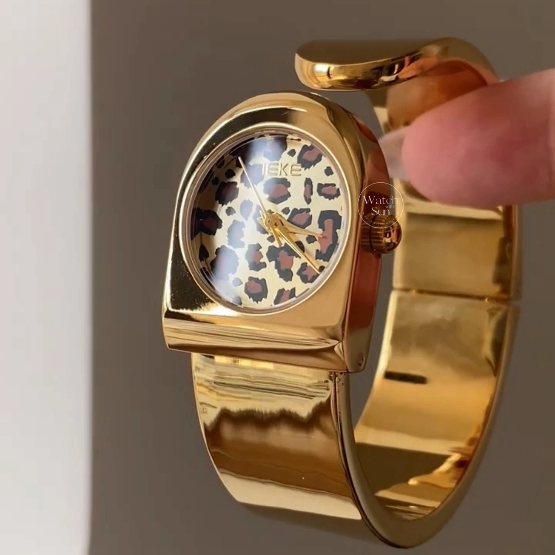 Gold Leopard Print Dial Women's Bangle Watch Vintage Style Watch