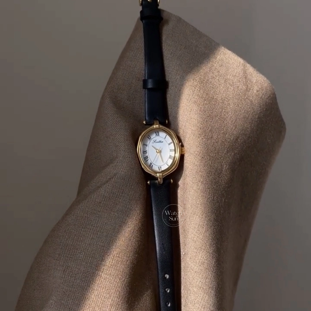 Vintage-Inspired Gold Oval Leather Strap Women's Watch